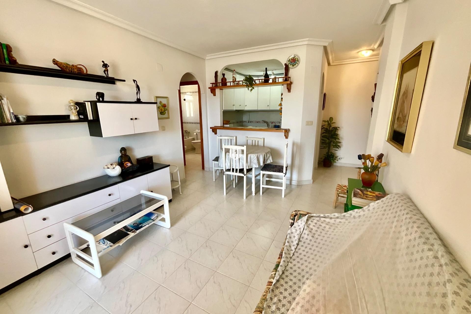Tweedehands - Appartement / flat -
Torrevieja - La Mata