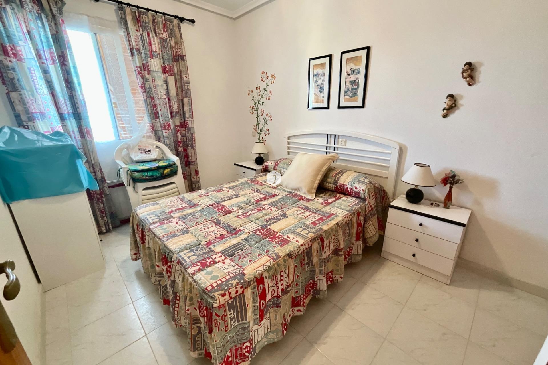 Tweedehands - Appartement / flat -
Torrevieja - La Mata