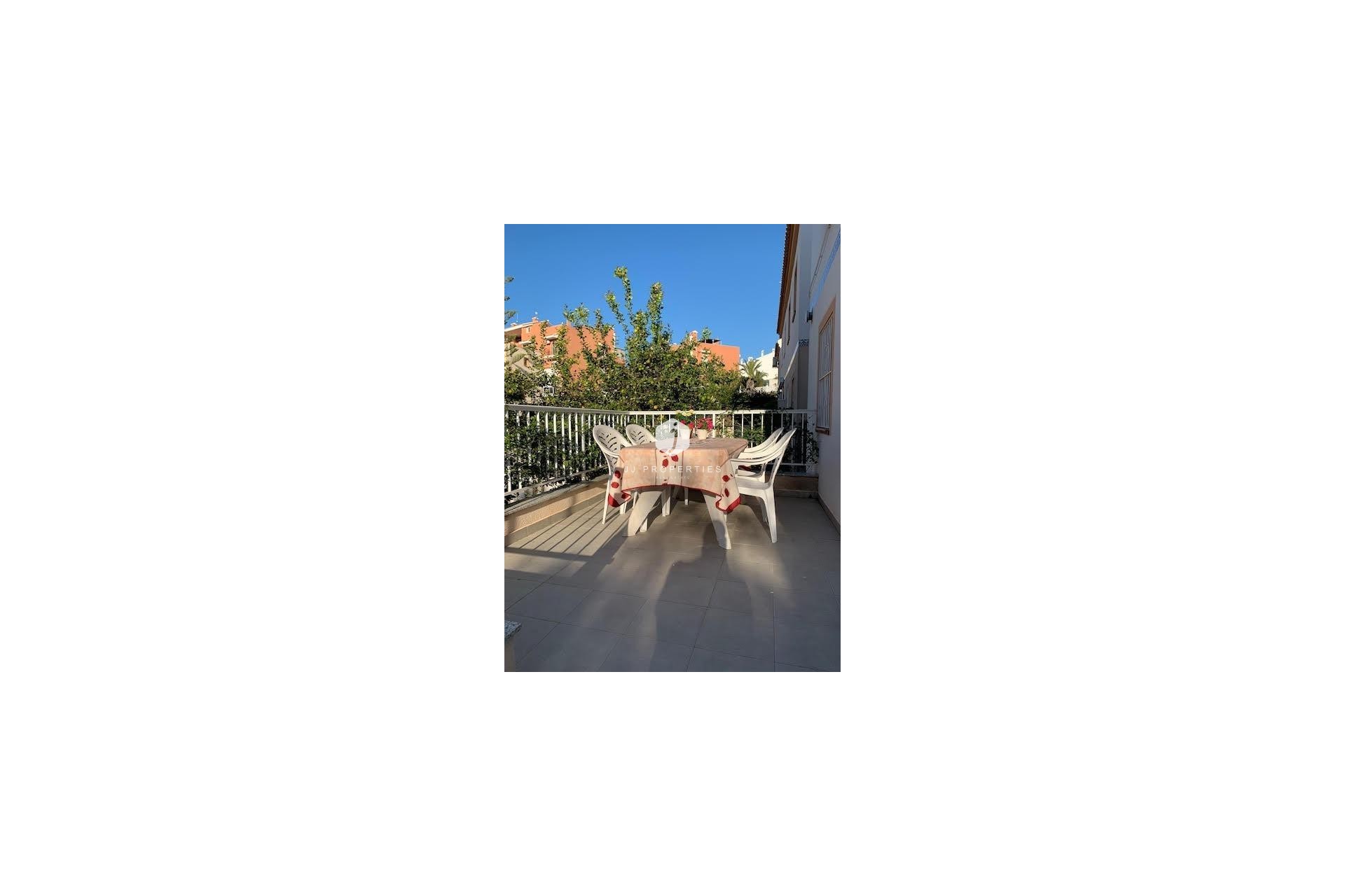 Tweedehands - Appartement / flat -
Torrevieja - La Mata