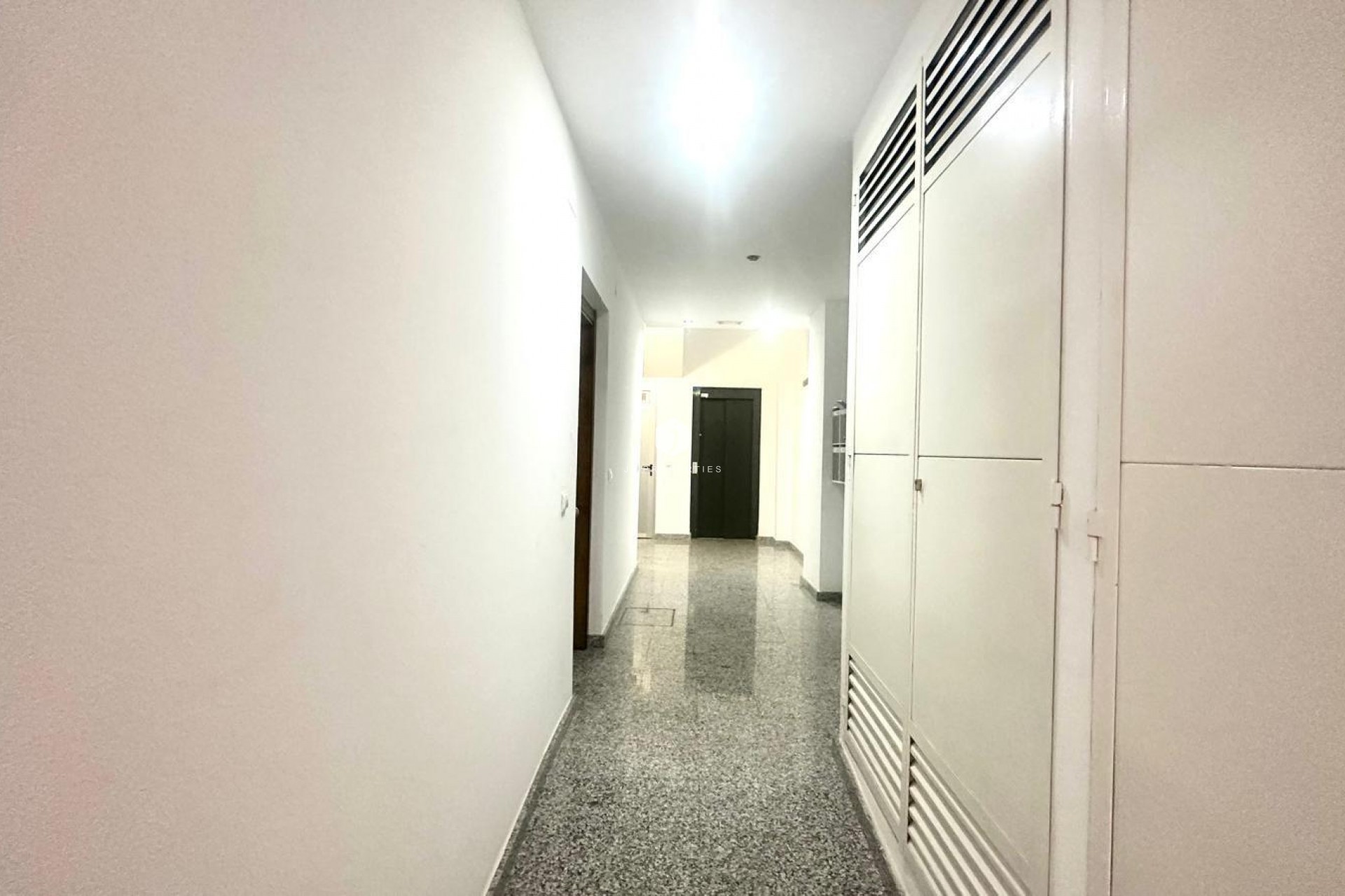 Tweedehands - Appartement / flat -
Torrevieja - La Mata