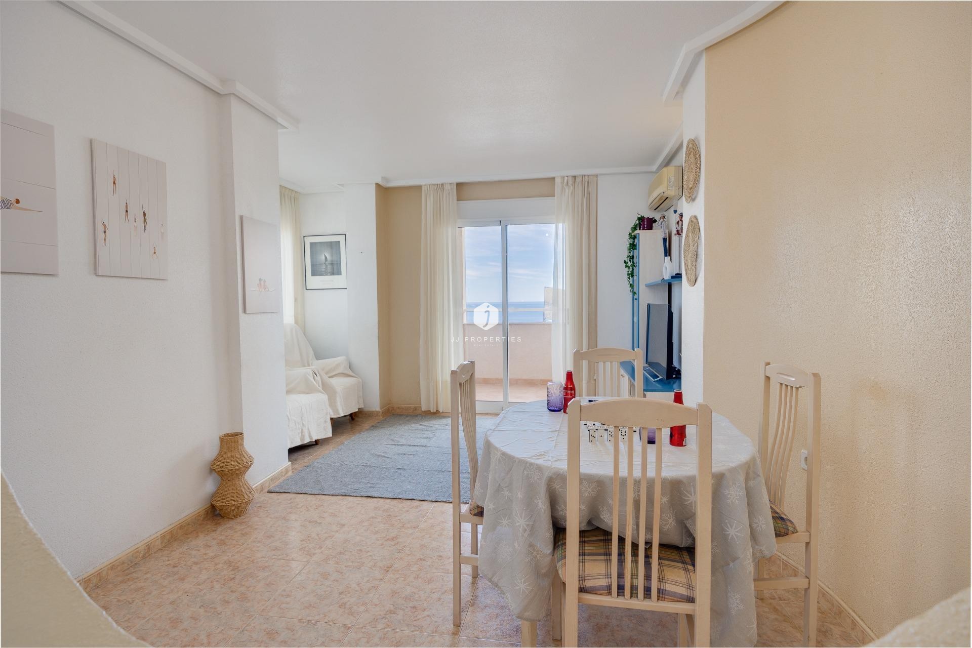 Tweedehands - Appartement / flat -
Torrevieja - La veleta