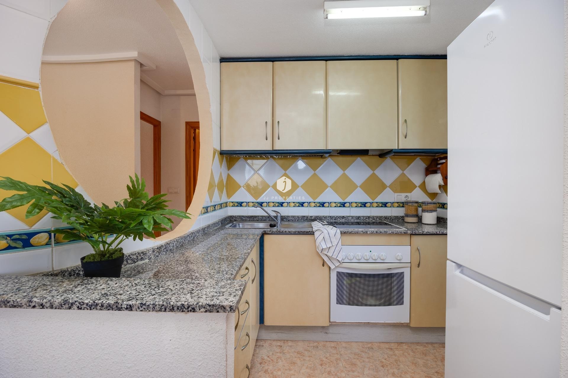 Tweedehands - Appartement / flat -
Torrevieja - La veleta