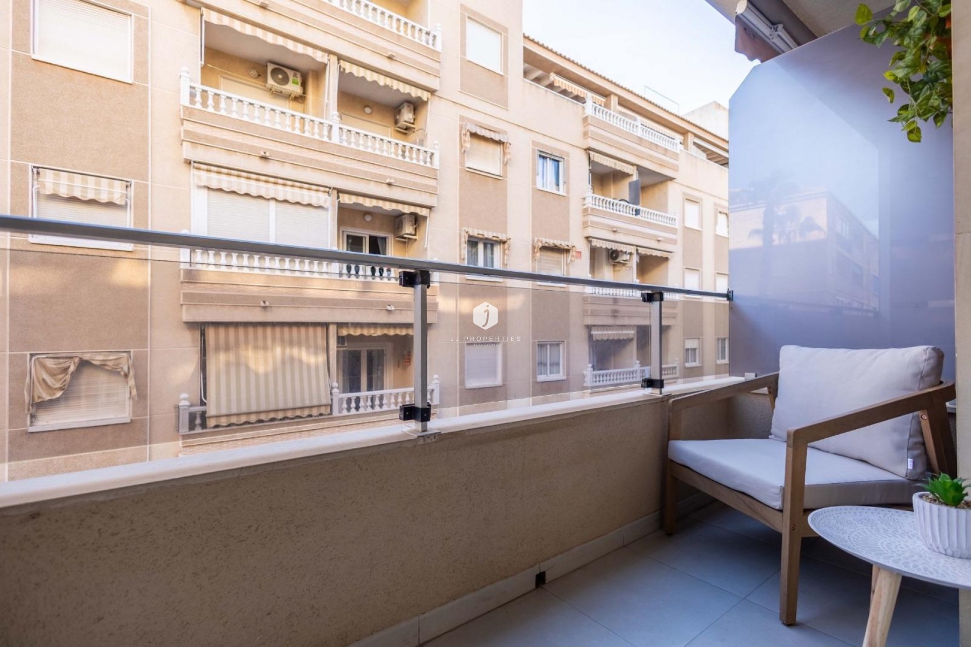 Tweedehands - Appartement / flat -
Torrevieja - Las calas