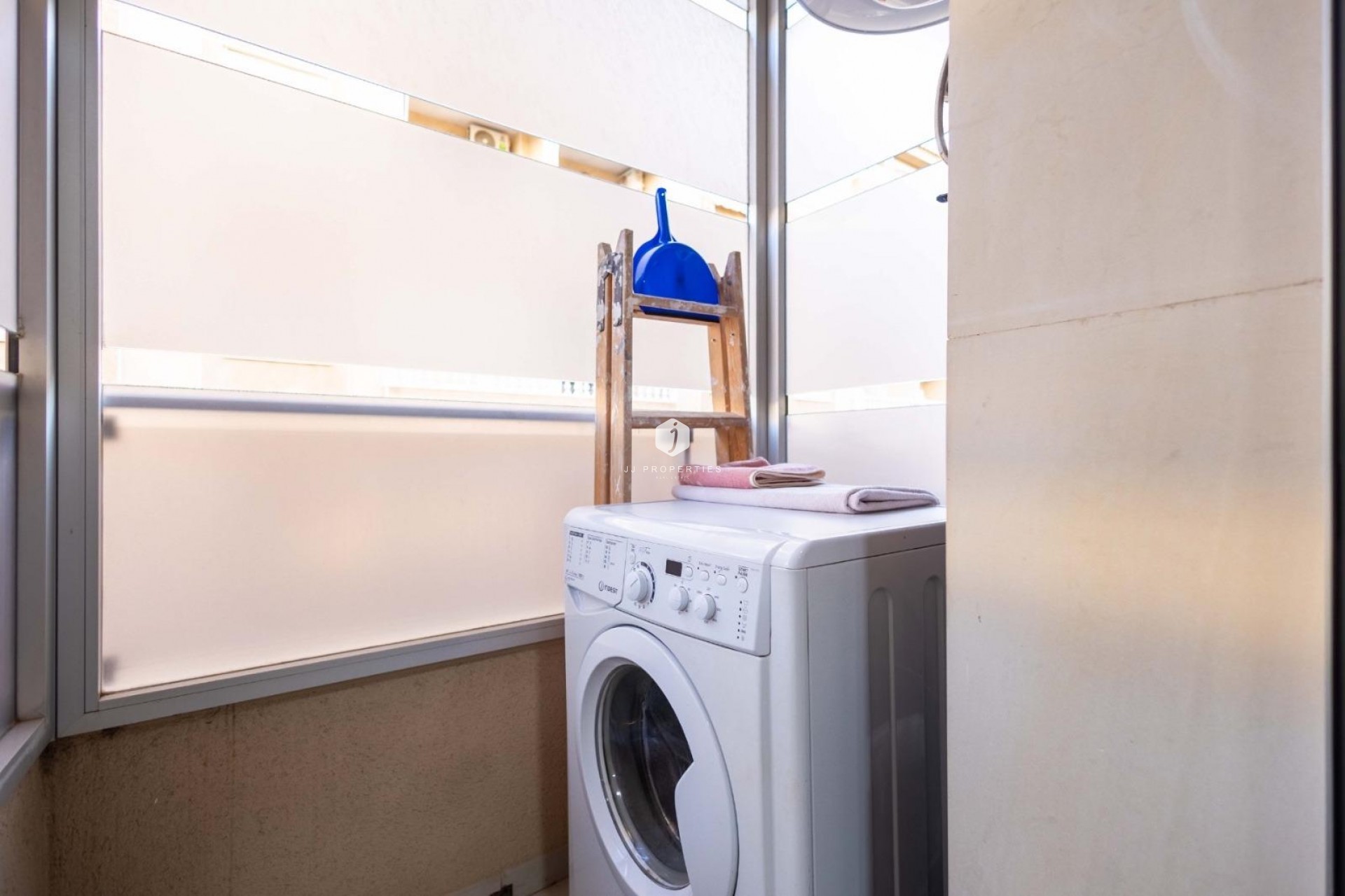 Tweedehands - Appartement / flat -
Torrevieja - Las calas