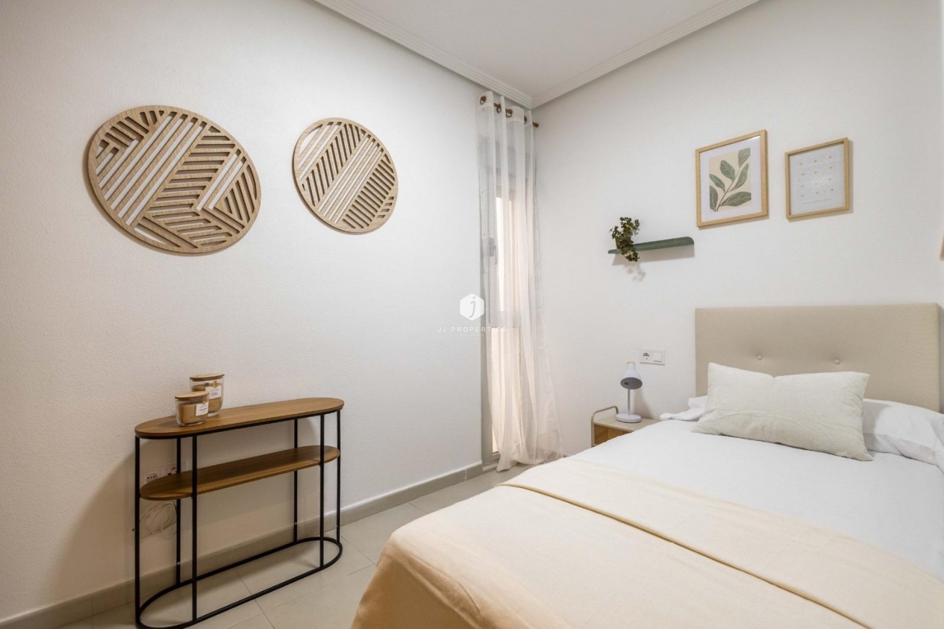 Tweedehands - Appartement / flat -
Torrevieja - Las calas