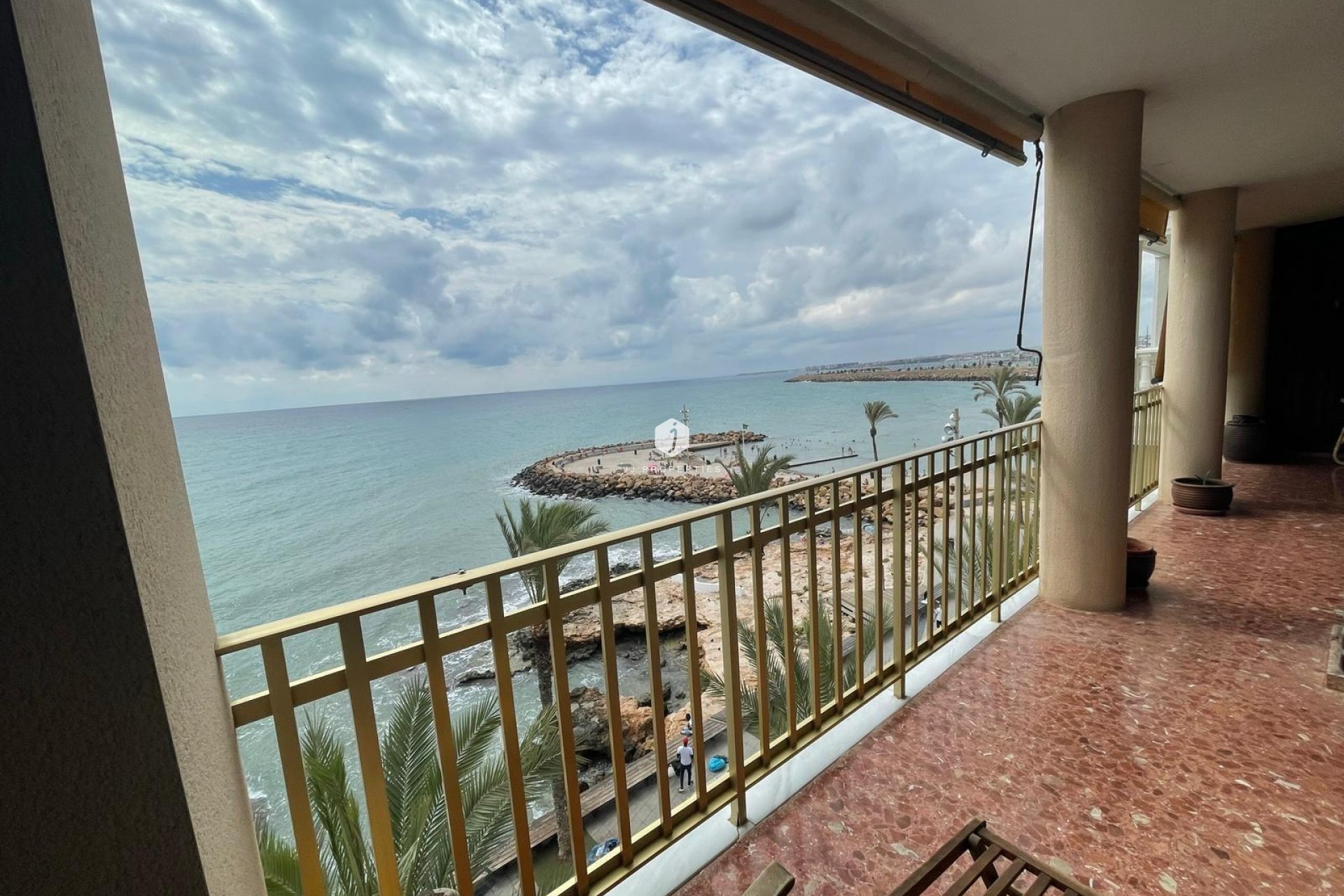 Tweedehands - Appartement / flat -
Torrevieja - Las Piscinas Naturales