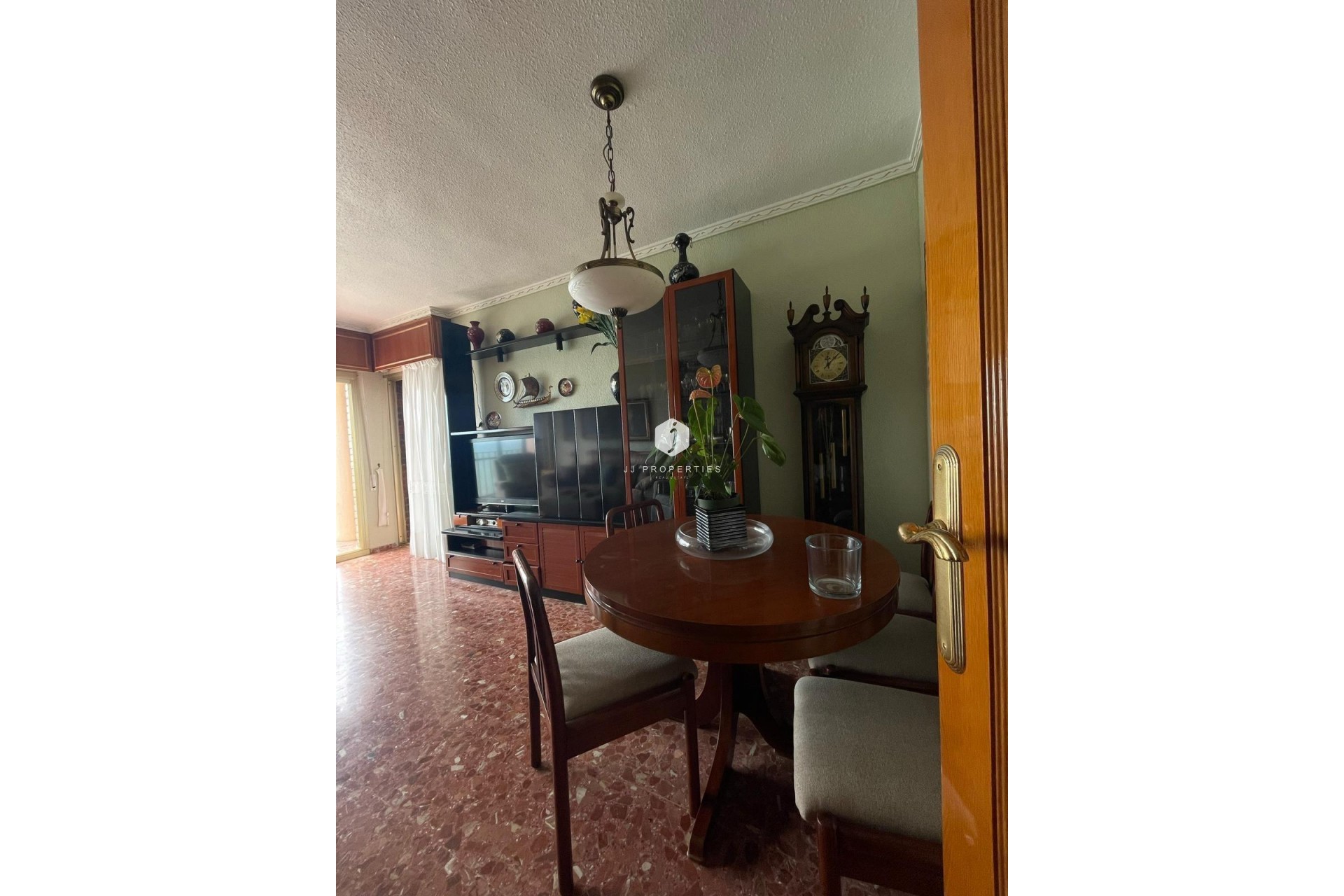 Tweedehands - Appartement / flat -
Torrevieja - Las Piscinas Naturales