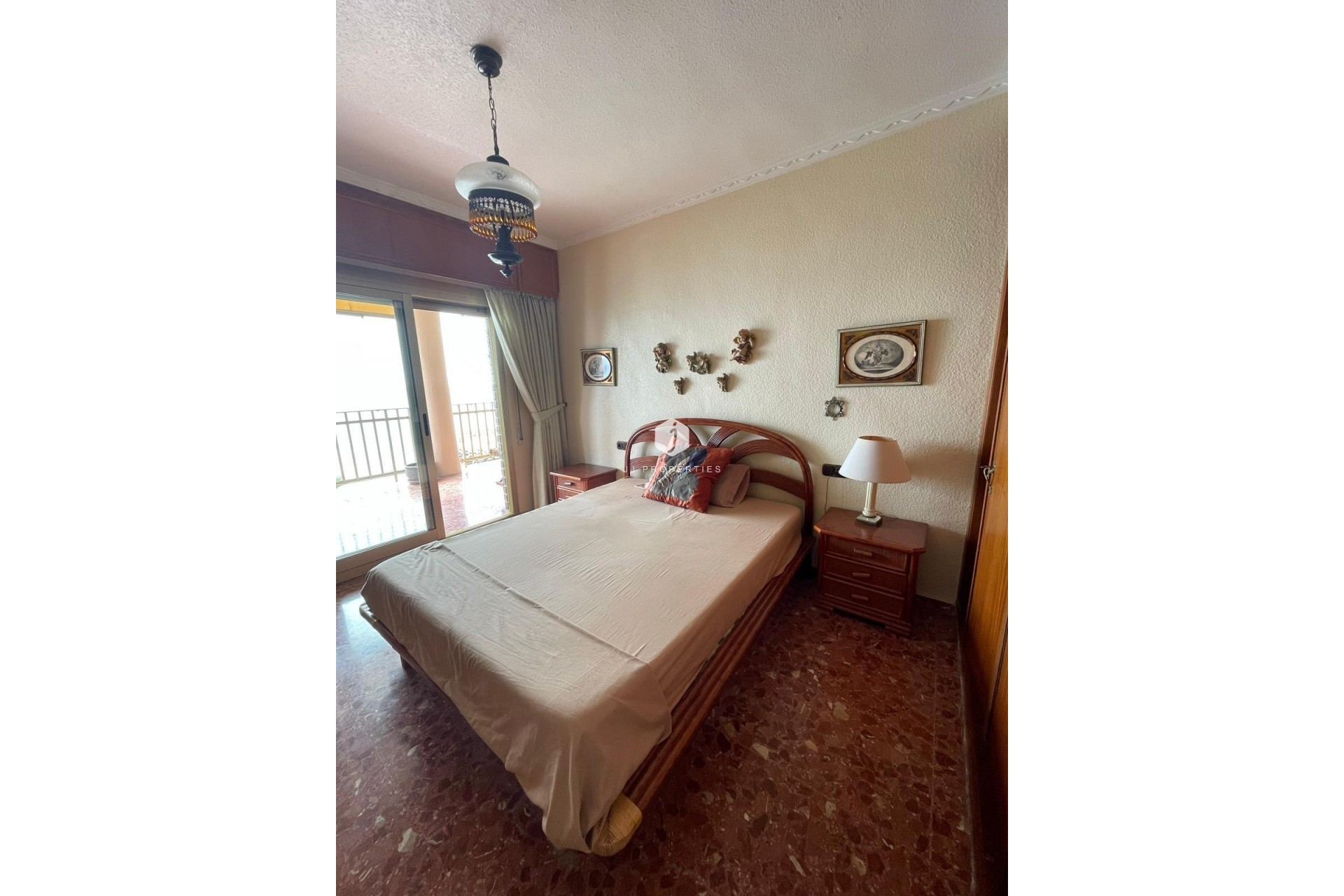 Tweedehands - Appartement / flat -
Torrevieja - Las Piscinas Naturales