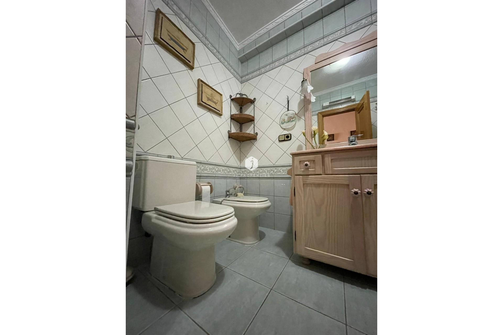 Tweedehands - Appartement / flat -
Torrevieja - Las Piscinas Naturales