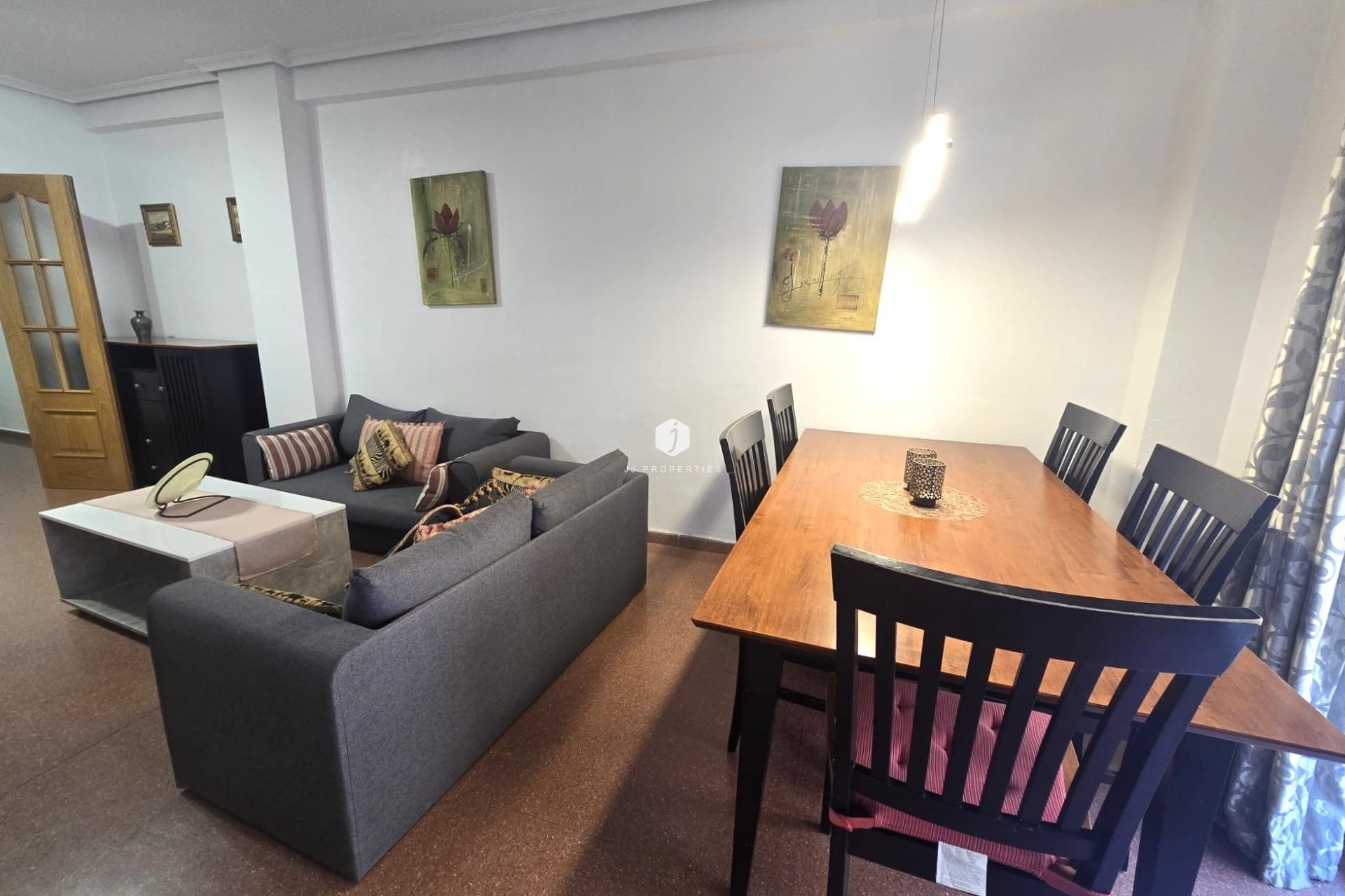 Tweedehands - Appartement / flat -
Torrevieja - Las Piscinas Naturales
