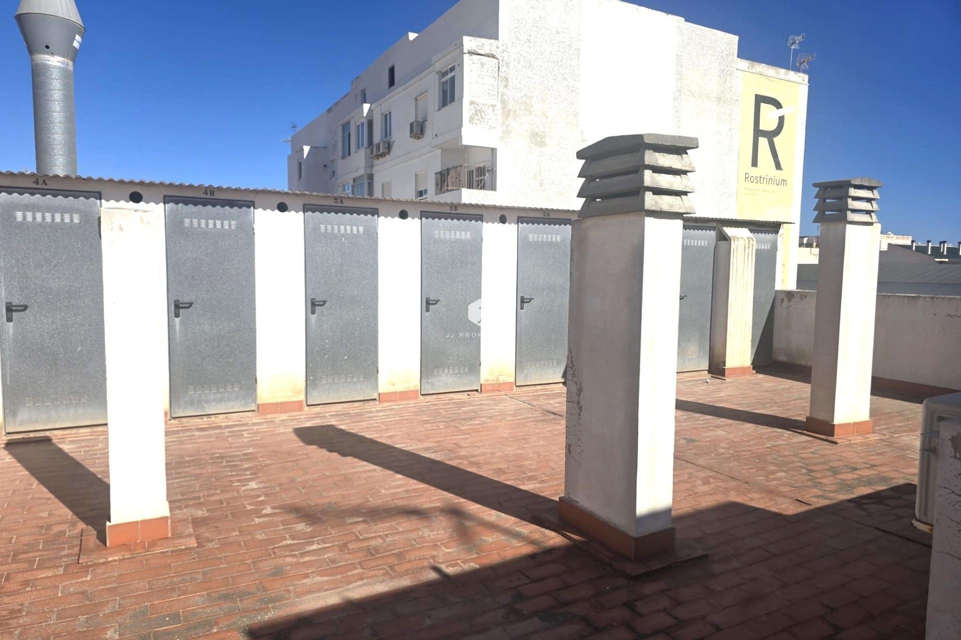 Tweedehands - Appartement / flat -
Torrevieja - Las Piscinas Naturales