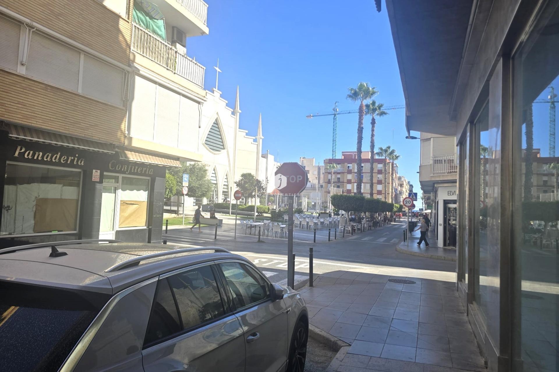 Tweedehands - Appartement / flat -
Torrevieja - Las Piscinas Naturales