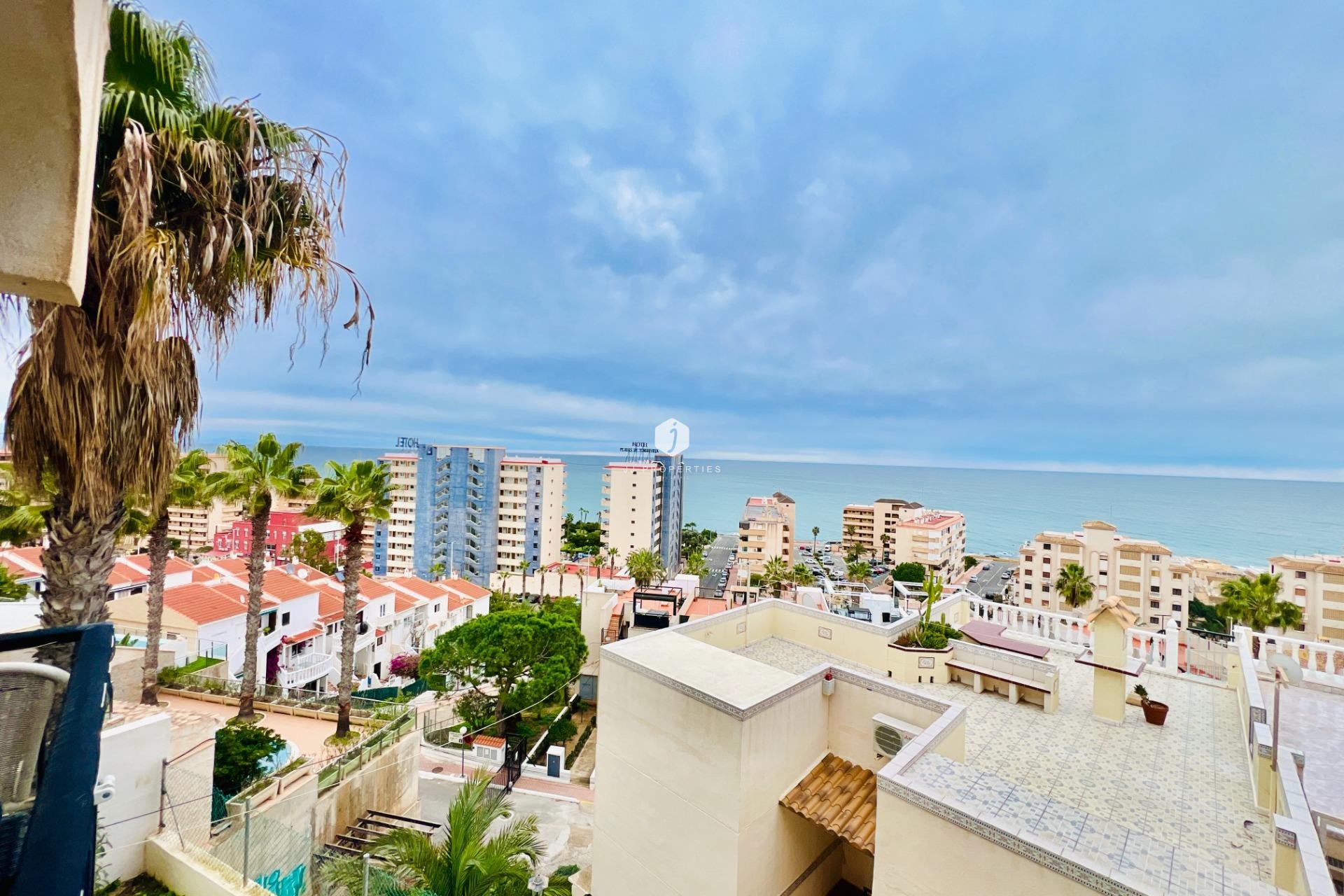 Tweedehands - Appartement / flat -
Torrevieja - Miramar - Torre Del Moro