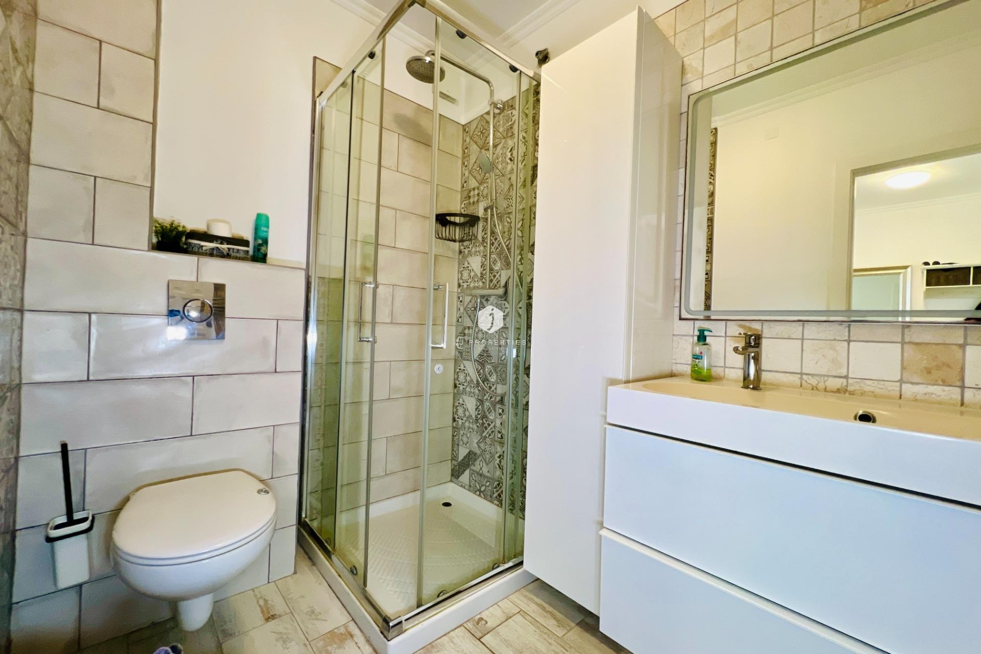 Tweedehands - Appartement / flat -
Torrevieja - Miramar - Torre Del Moro