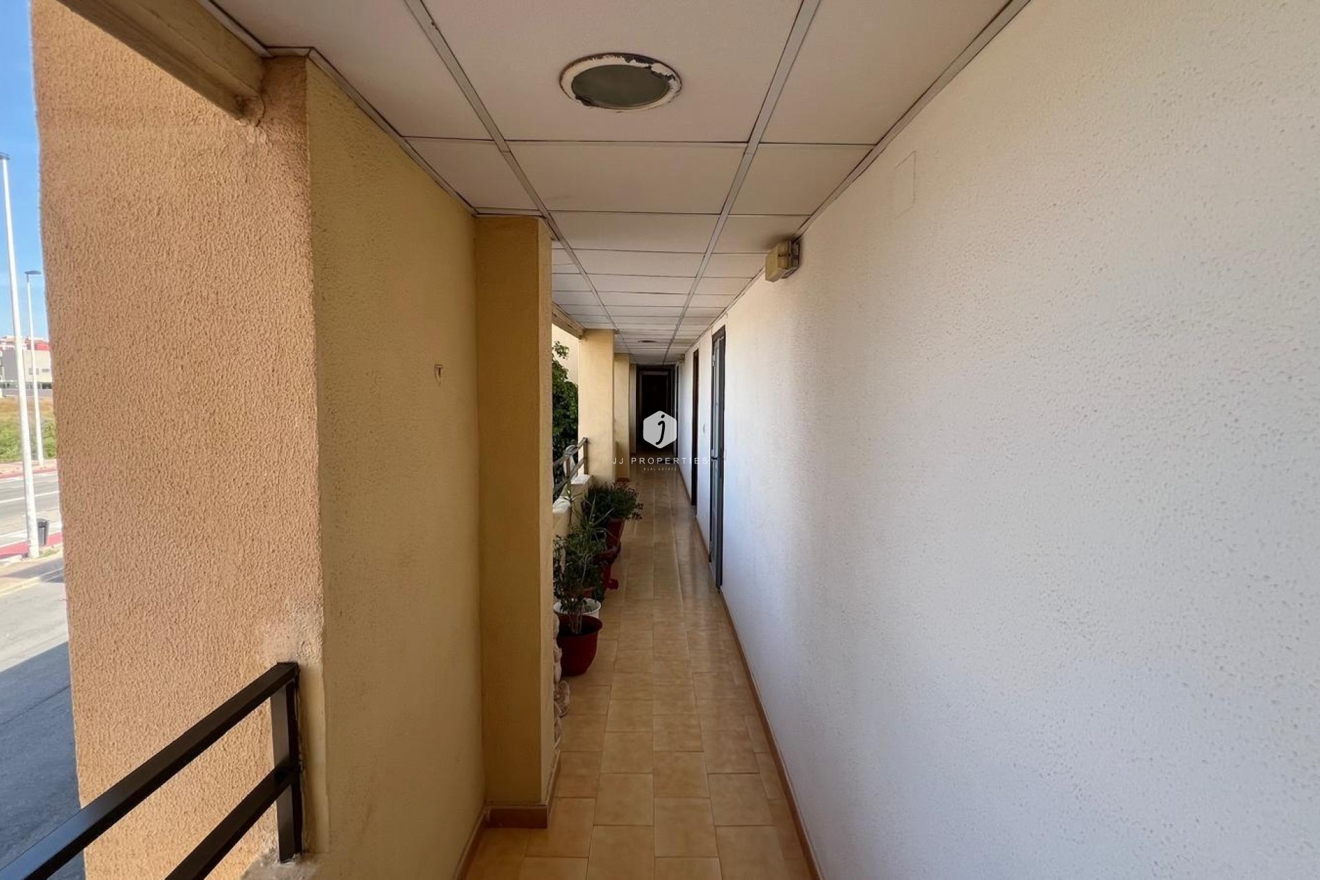 Tweedehands - Appartement / flat -
Torrevieja - Miramar - Torre Del Moro