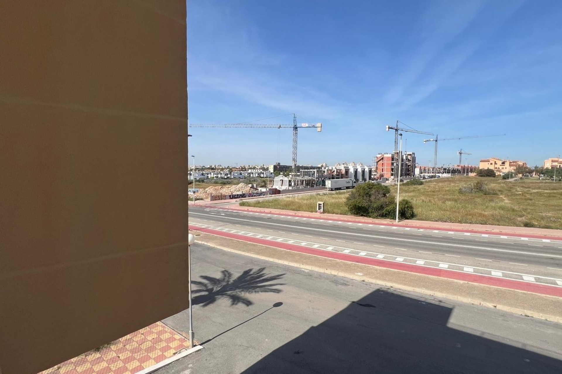 Tweedehands - Appartement / flat -
Torrevieja - Miramar - Torre Del Moro