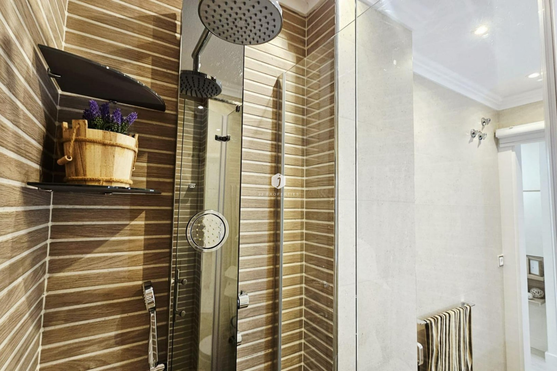 Tweedehands - Appartement / flat -
Torrevieja - Nueva Torrevieja