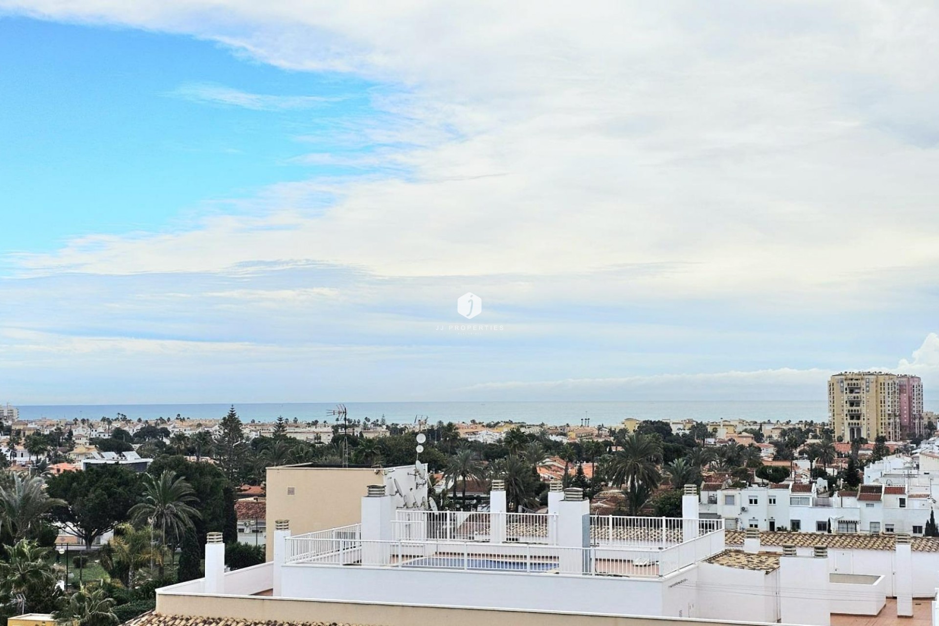 Tweedehands - Appartement / flat -
Torrevieja - Nueva Torrevieja