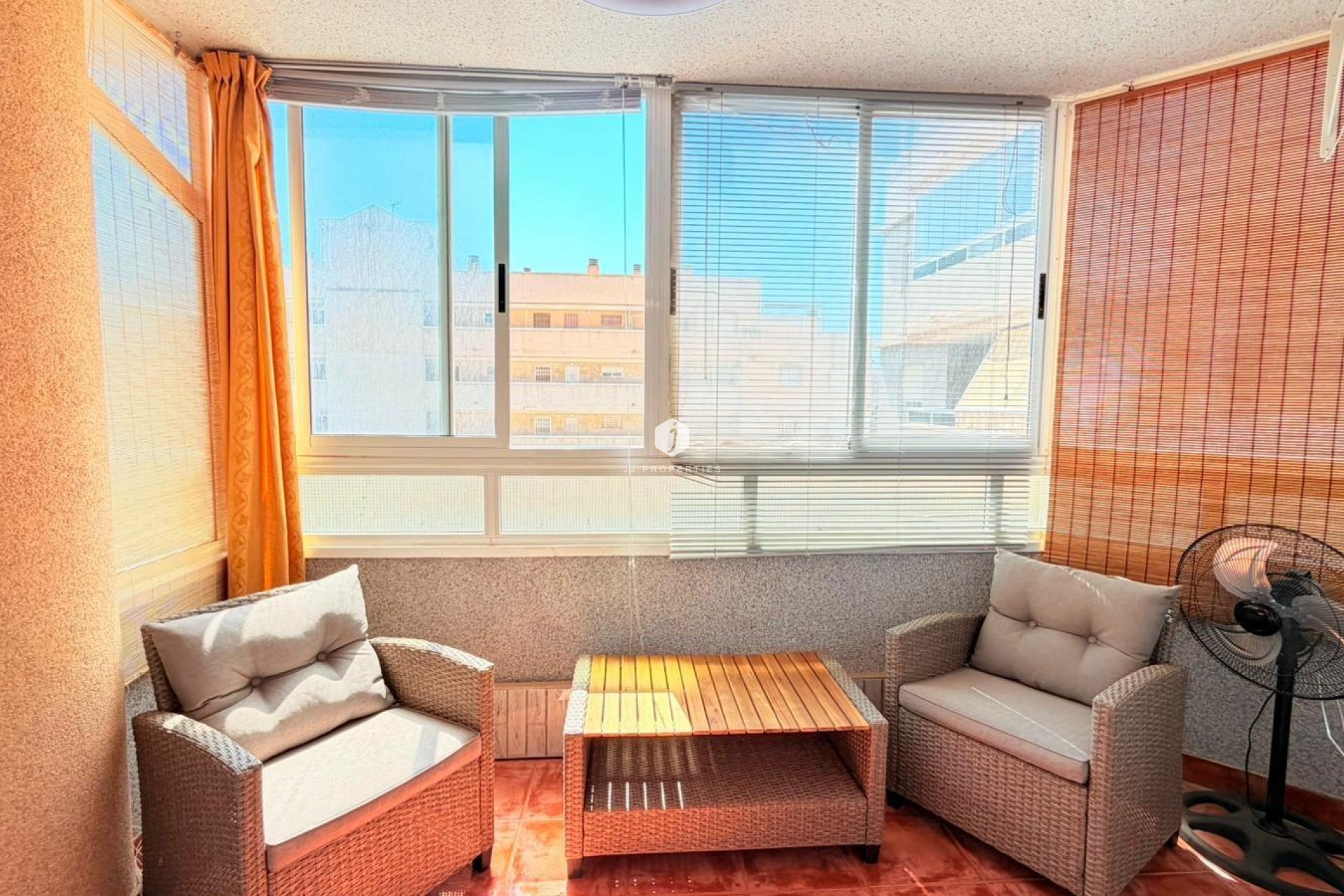 Tweedehands - Appartement / flat -
Torrevieja - Nueva Torrevieja