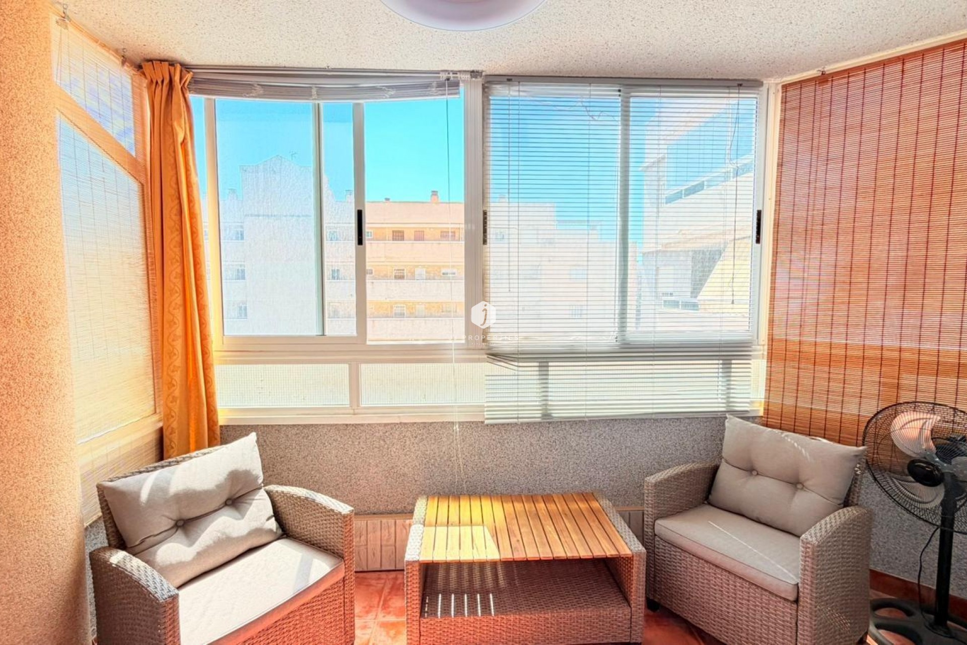 Tweedehands - Appartement / flat -
Torrevieja - Nueva Torrevieja