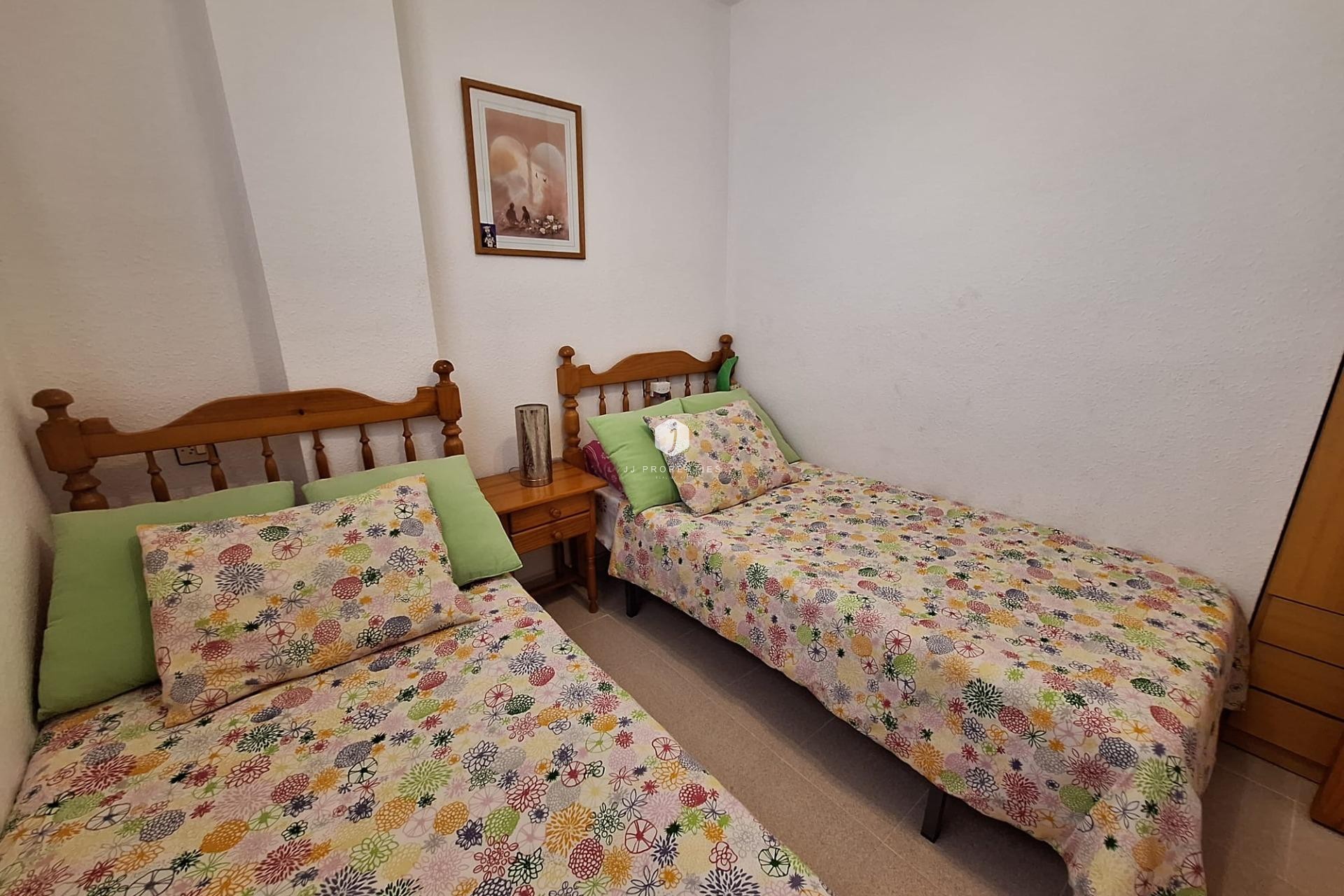 Tweedehands - Appartement / flat -
Torrevieja - Nueva Torrevieja
