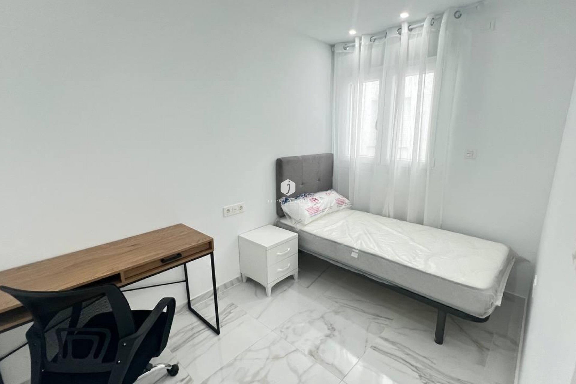 Tweedehands - Appartement / flat -
Torrevieja - PARQUE DE LAS NACIONES