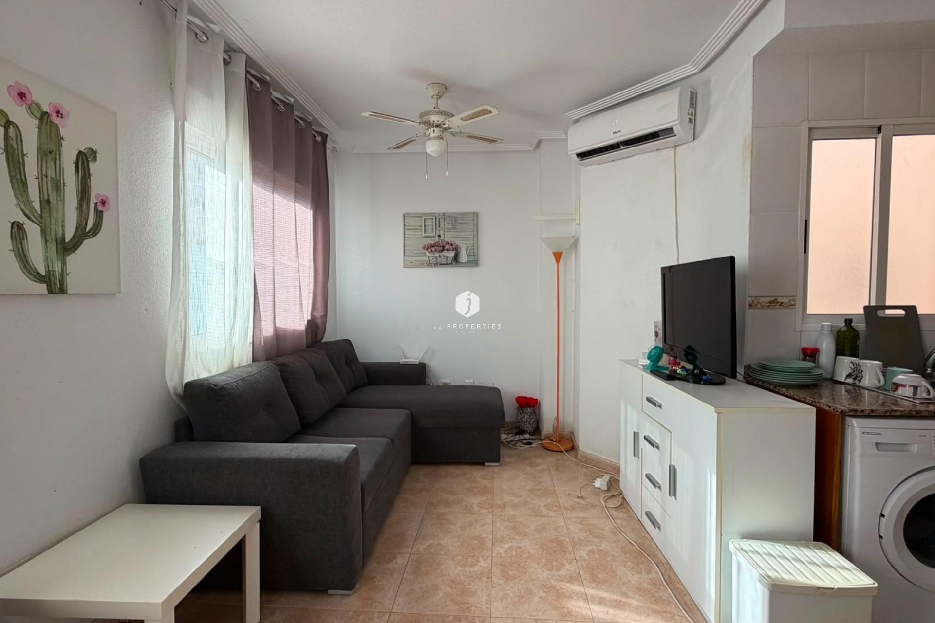 Tweedehands - Appartement / flat -
Torrevieja - PARQUE DE LAS NACIONES