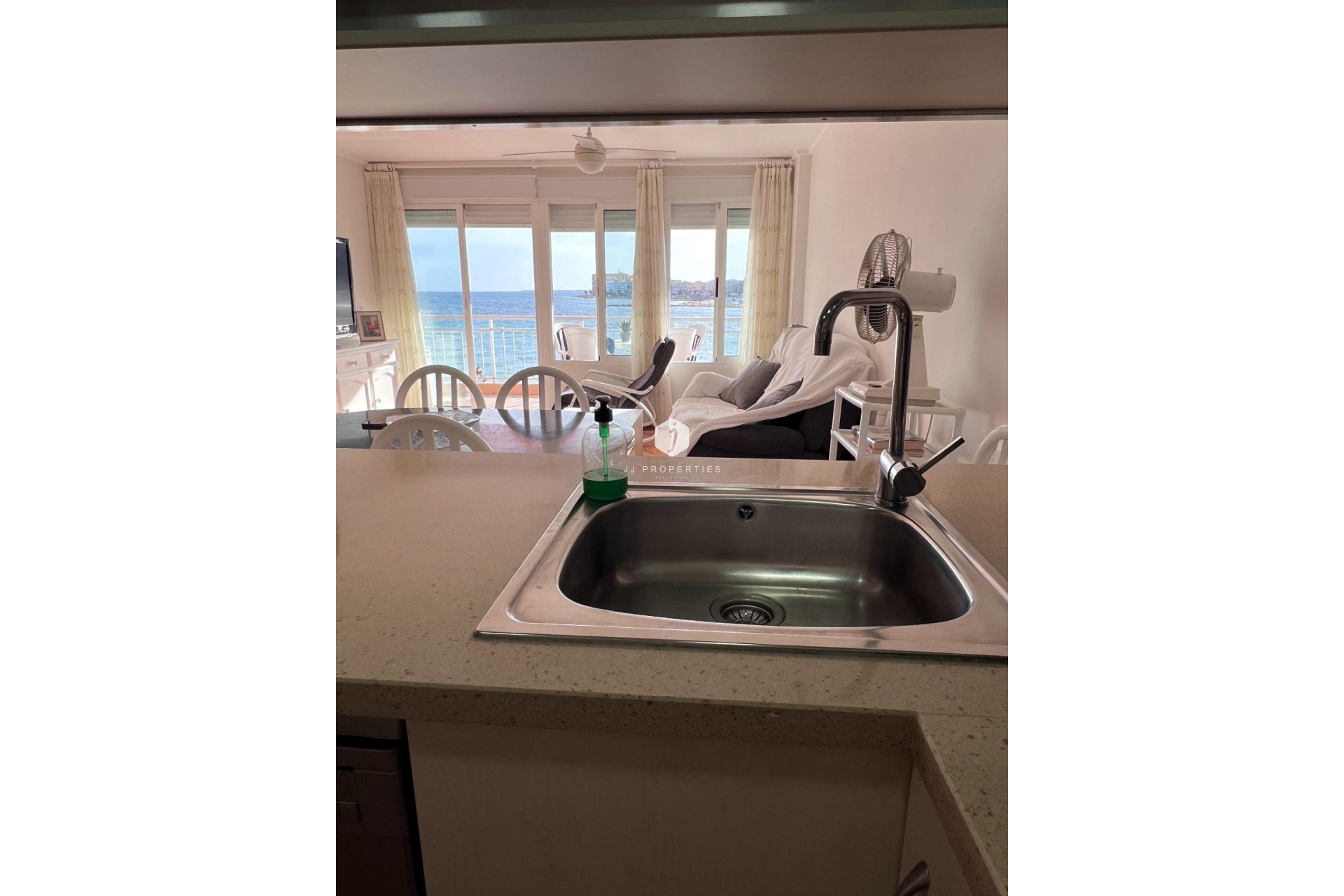 Tweedehands - Appartement / flat -
Torrevieja - Playa de los Locos