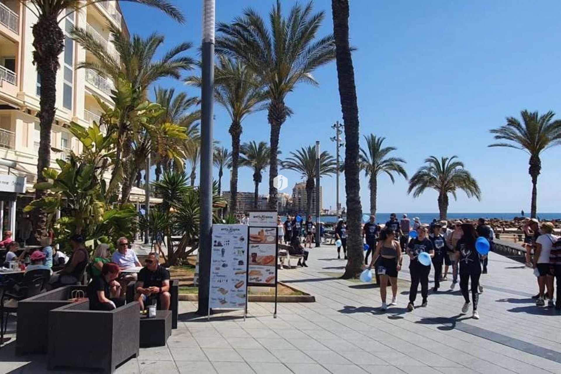 Tweedehands - Appartement / flat -
Torrevieja - Playa de los Locos