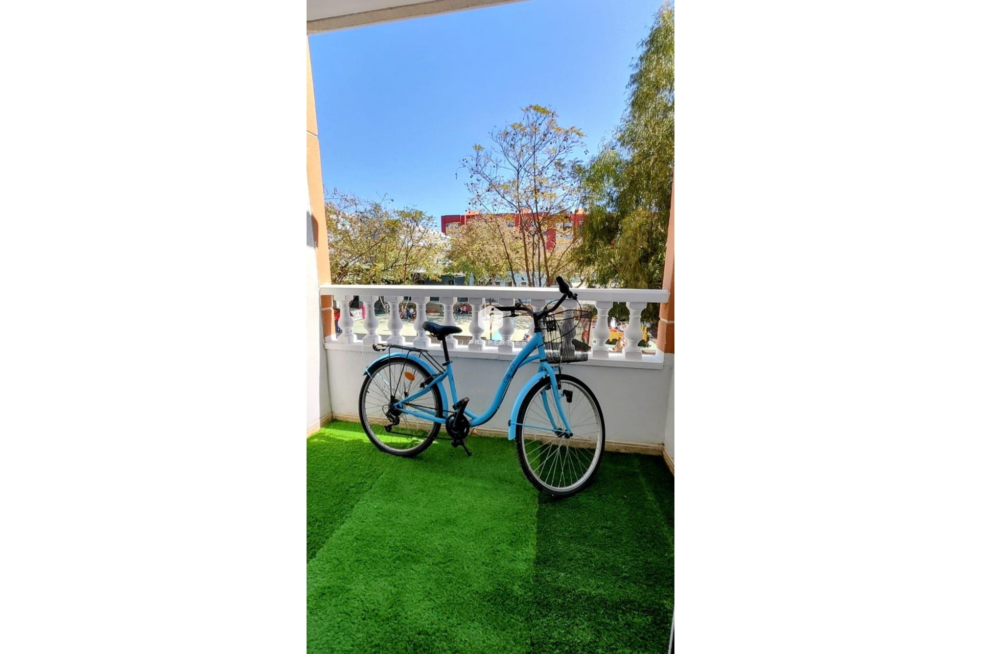 Tweedehands - Appartement / flat -
Torrevieja - Playa de los Locos