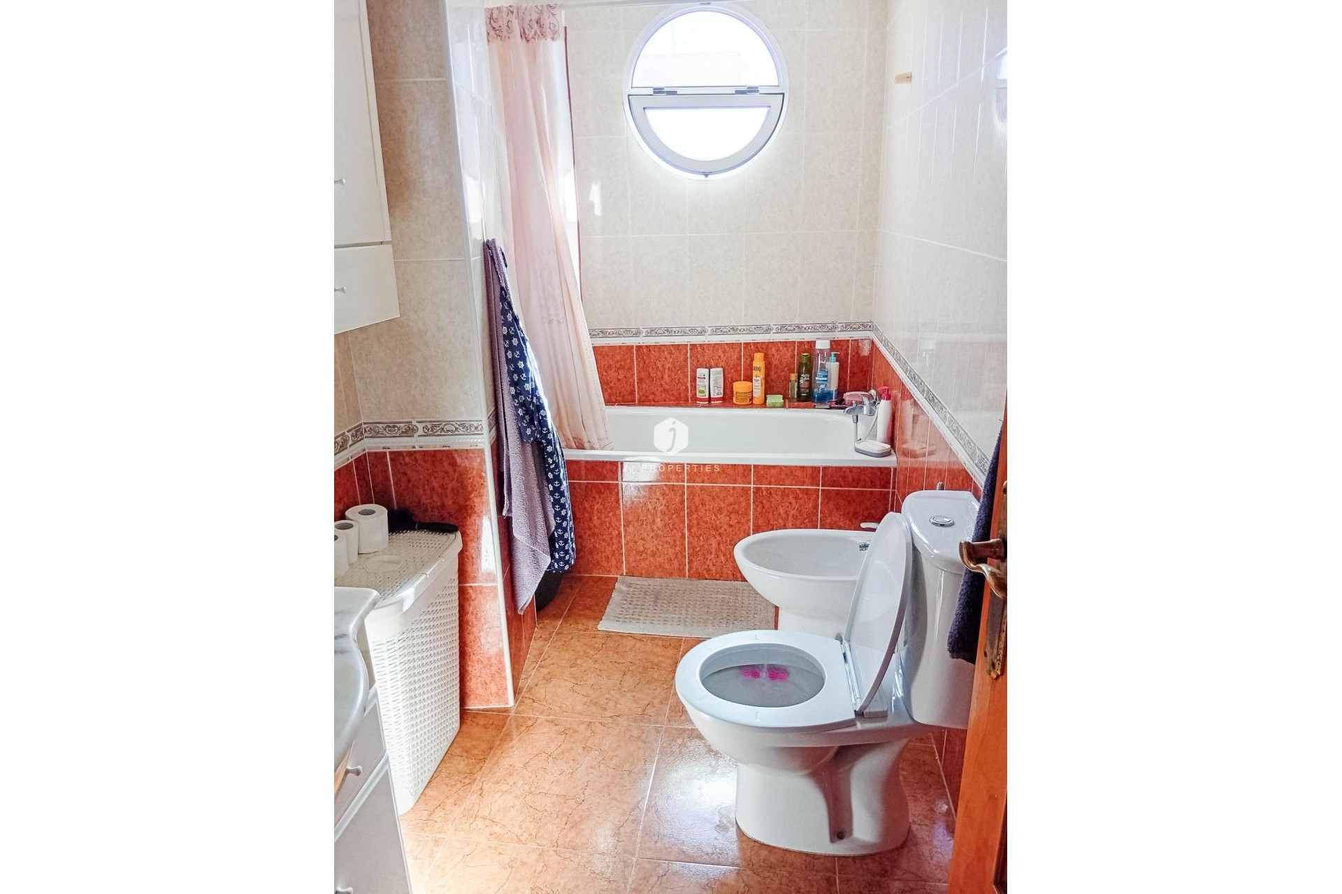 Tweedehands - Appartement / flat -
Torrevieja - Playa de los Locos