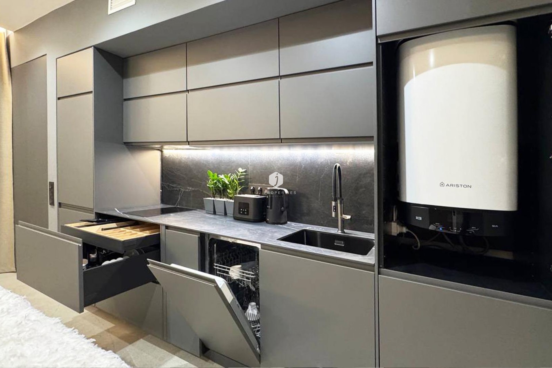 Tweedehands - Appartement / flat -
Torrevieja - Playa de los Locos