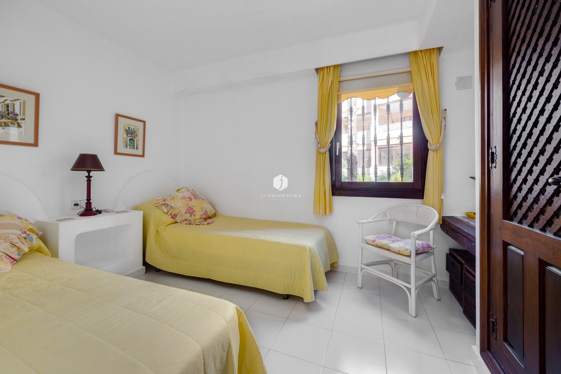 Tweedehands - Appartement / flat -
Torrevieja - Playa de los Locos