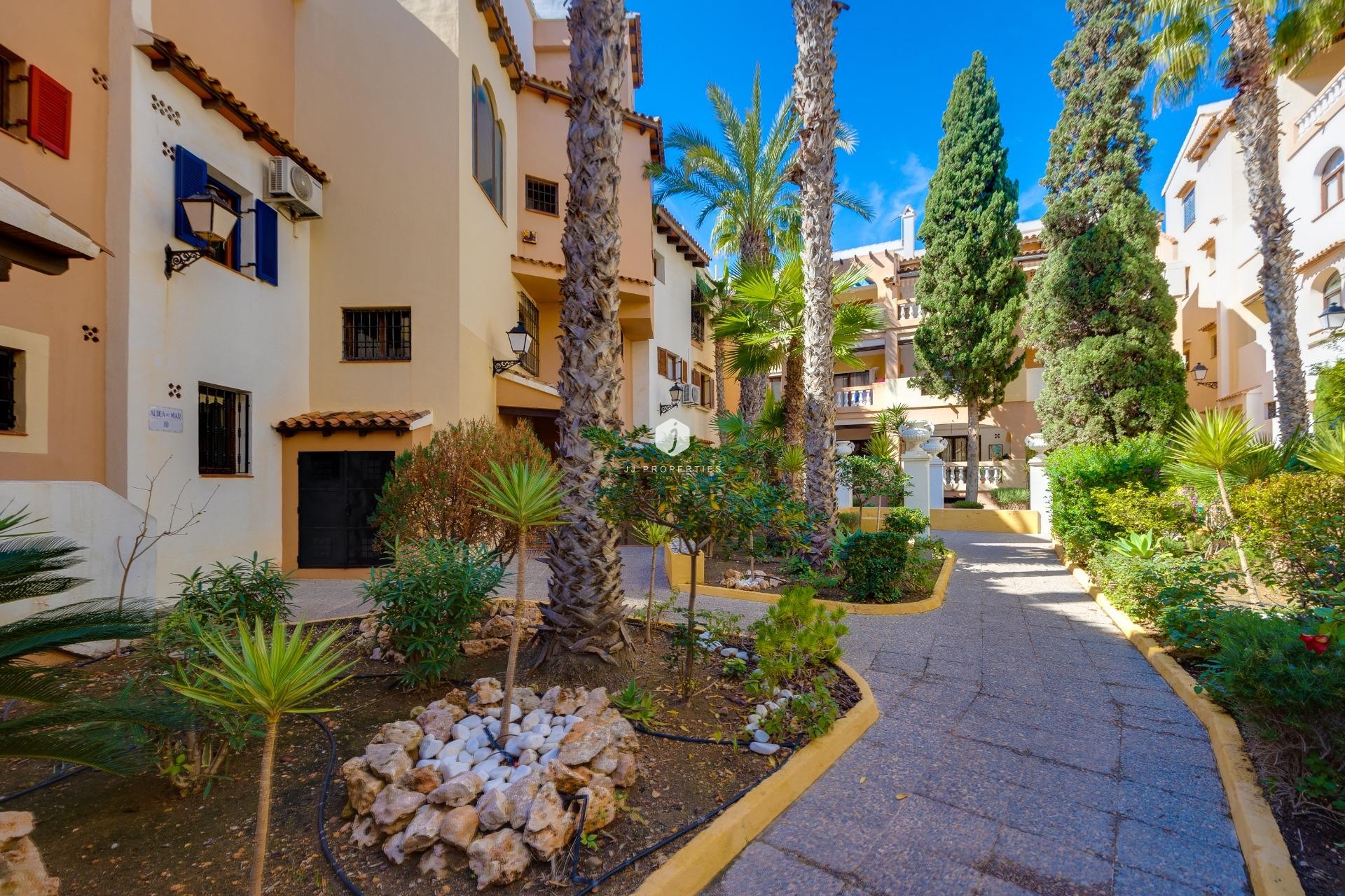 Tweedehands - Appartement / flat -
Torrevieja - Playa de los Locos