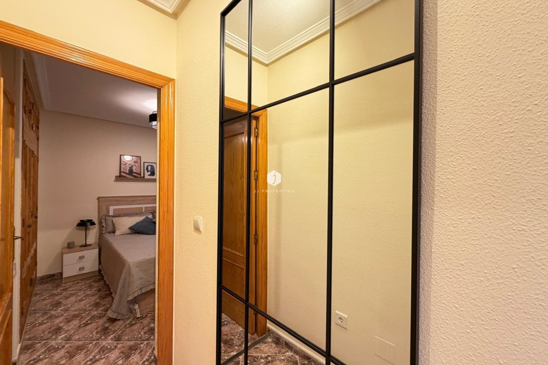 Tweedehands - Appartement / flat -
Torrevieja - Playa de los Locos