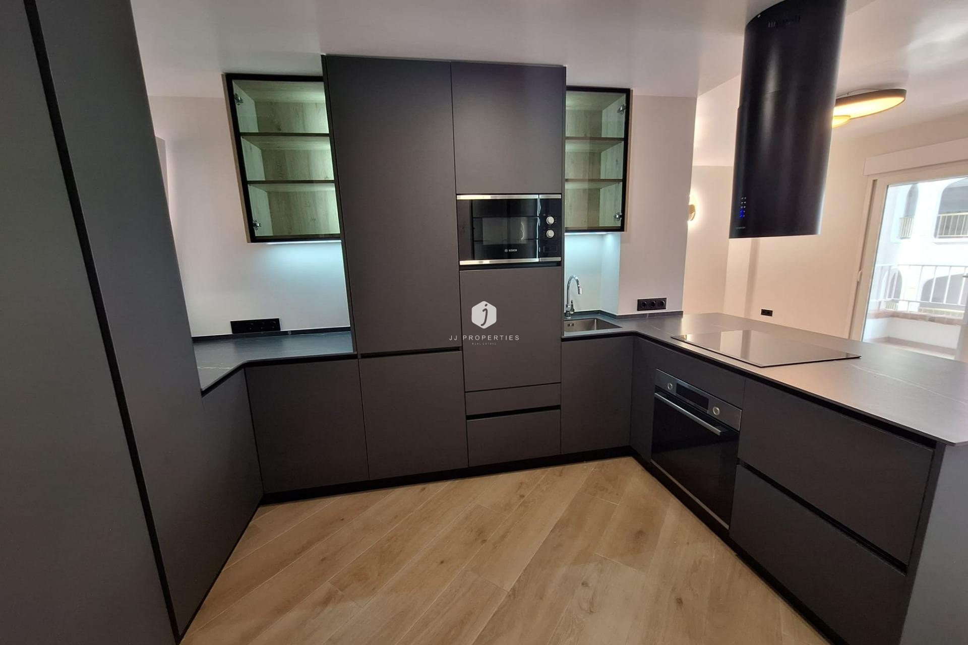 Tweedehands - Appartement / flat -
Torrevieja - Playa de los Locos