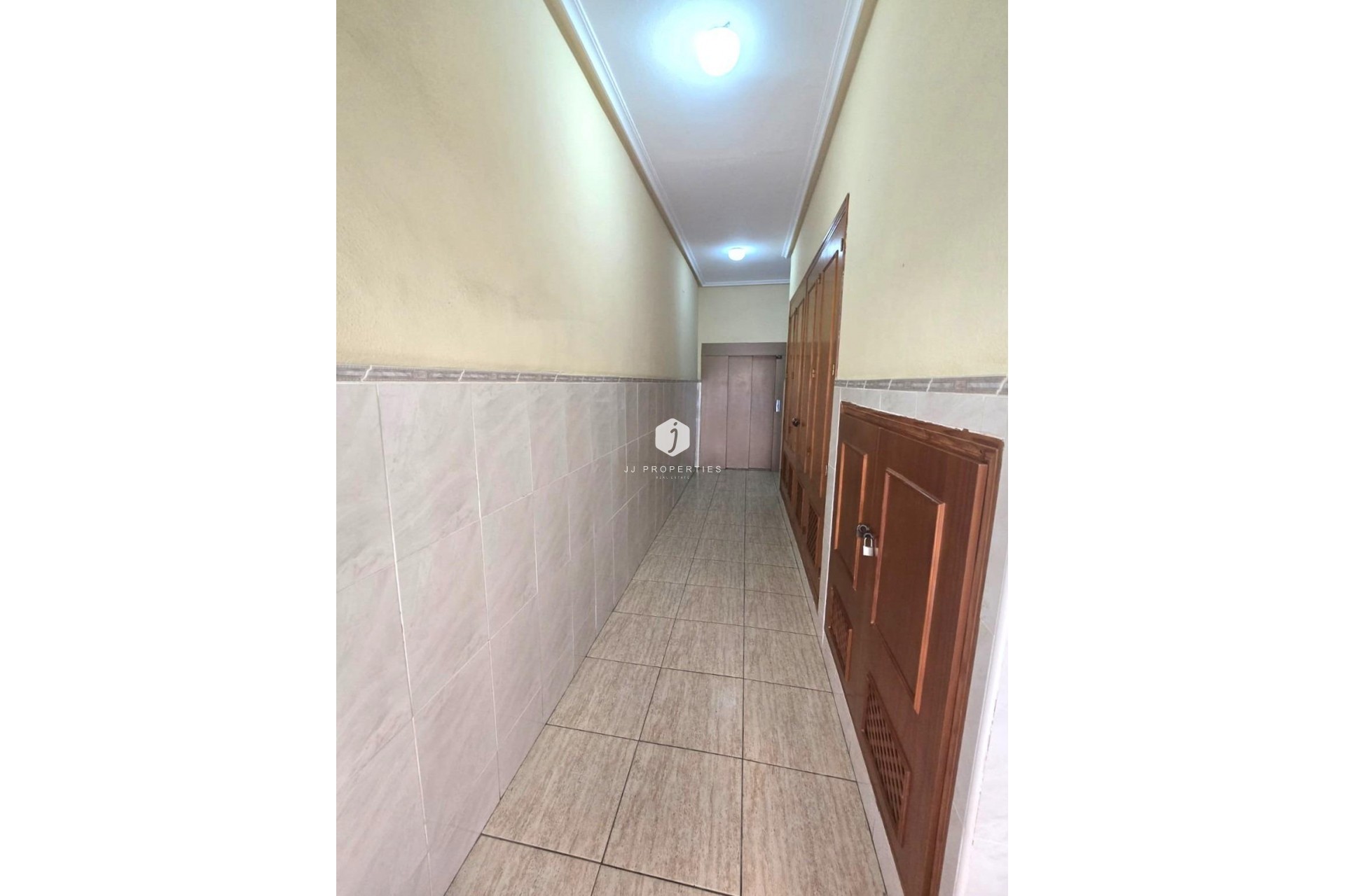 Tweedehands - Appartement / flat -
Torrevieja - Playa de los Locos