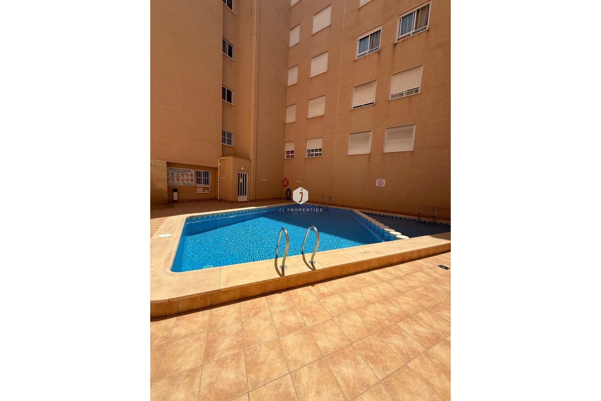 Tweedehands - Appartement / flat -
Torrevieja - Playa de los Locos
