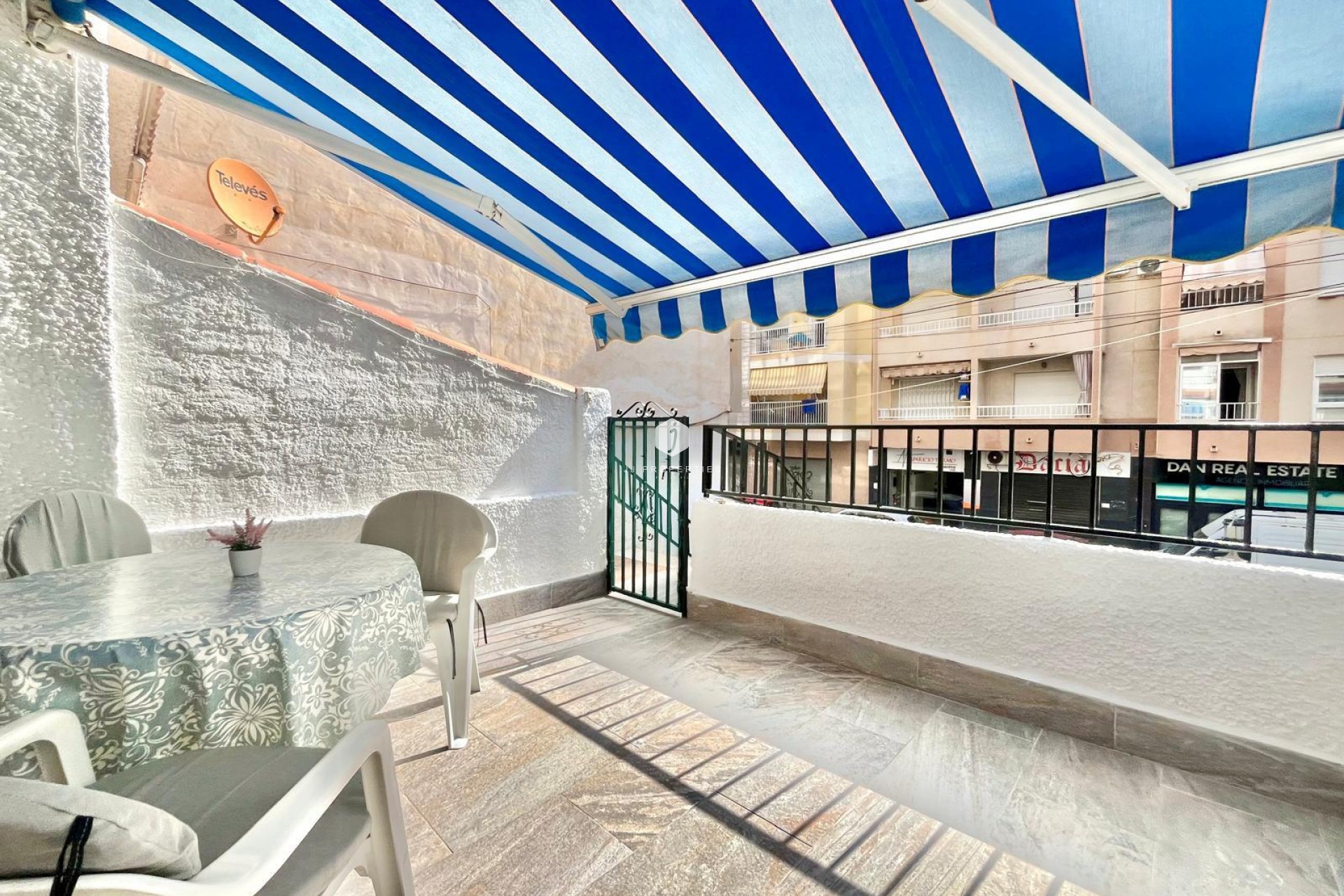 Tweedehands - Appartement / flat -
Torrevieja - Playa de los Locos