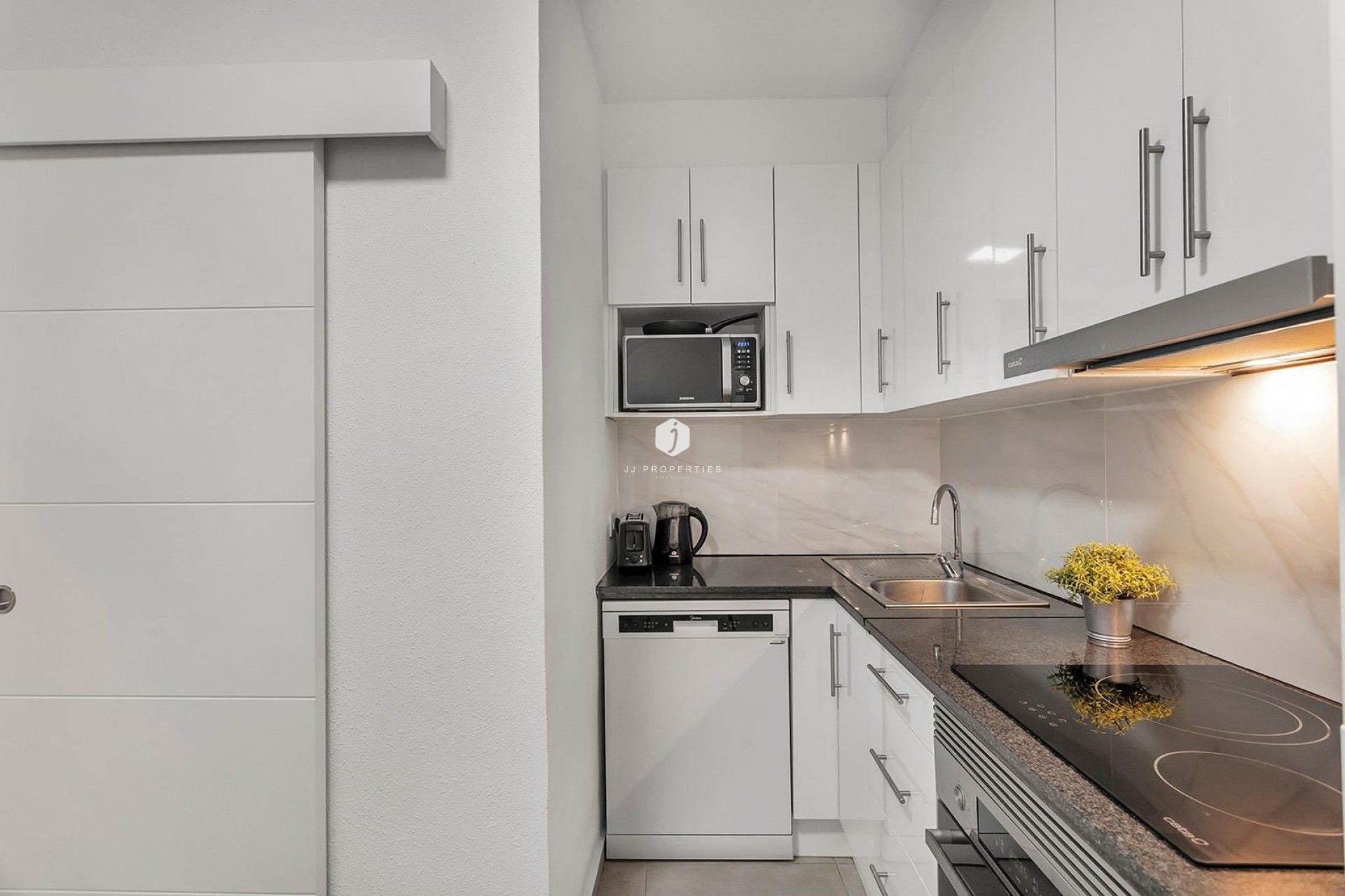 Tweedehands - Appartement / flat -
Torrevieja - Playa de los Locos
