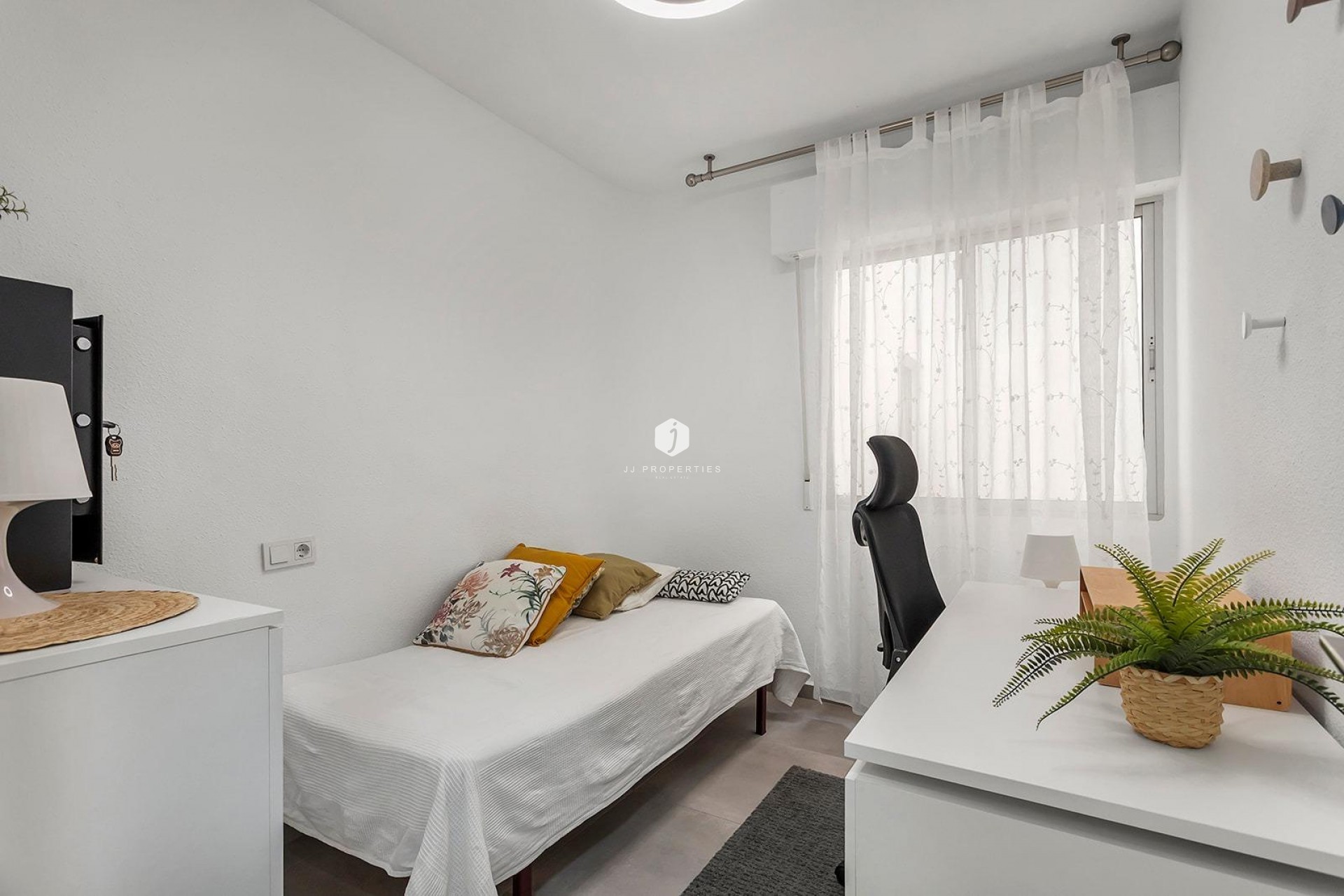 Tweedehands - Appartement / flat -
Torrevieja - Playa de los Locos