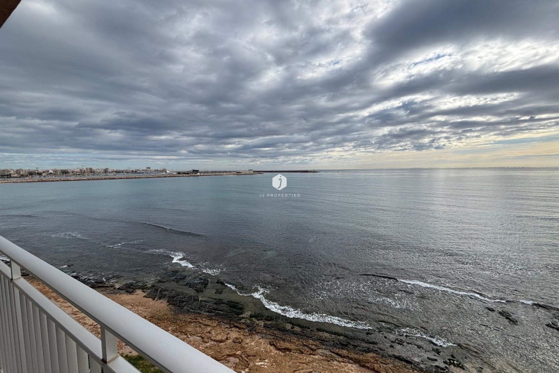 Tweedehands - Appartement / flat -
Torrevieja - Playa de los Naufragos