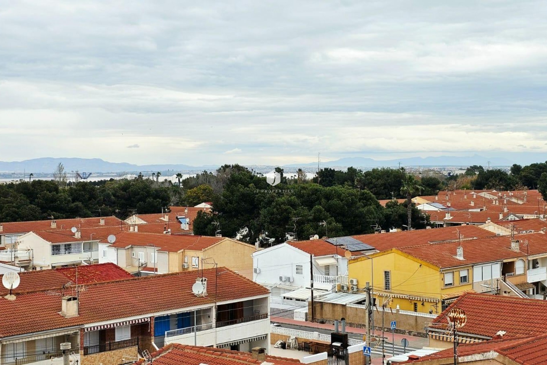 Tweedehands - Appartement / flat -
Torrevieja - Playa de los Naufragos
