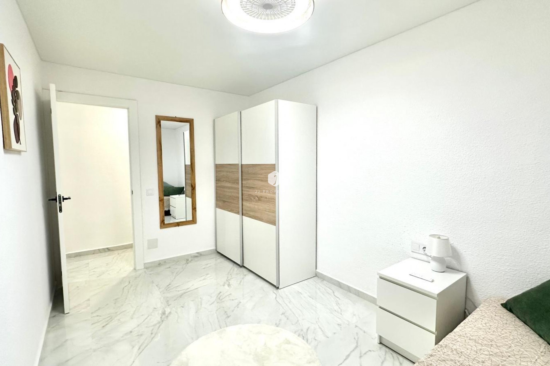 Tweedehands - Appartement / flat -
Torrevieja - Playa del Cura