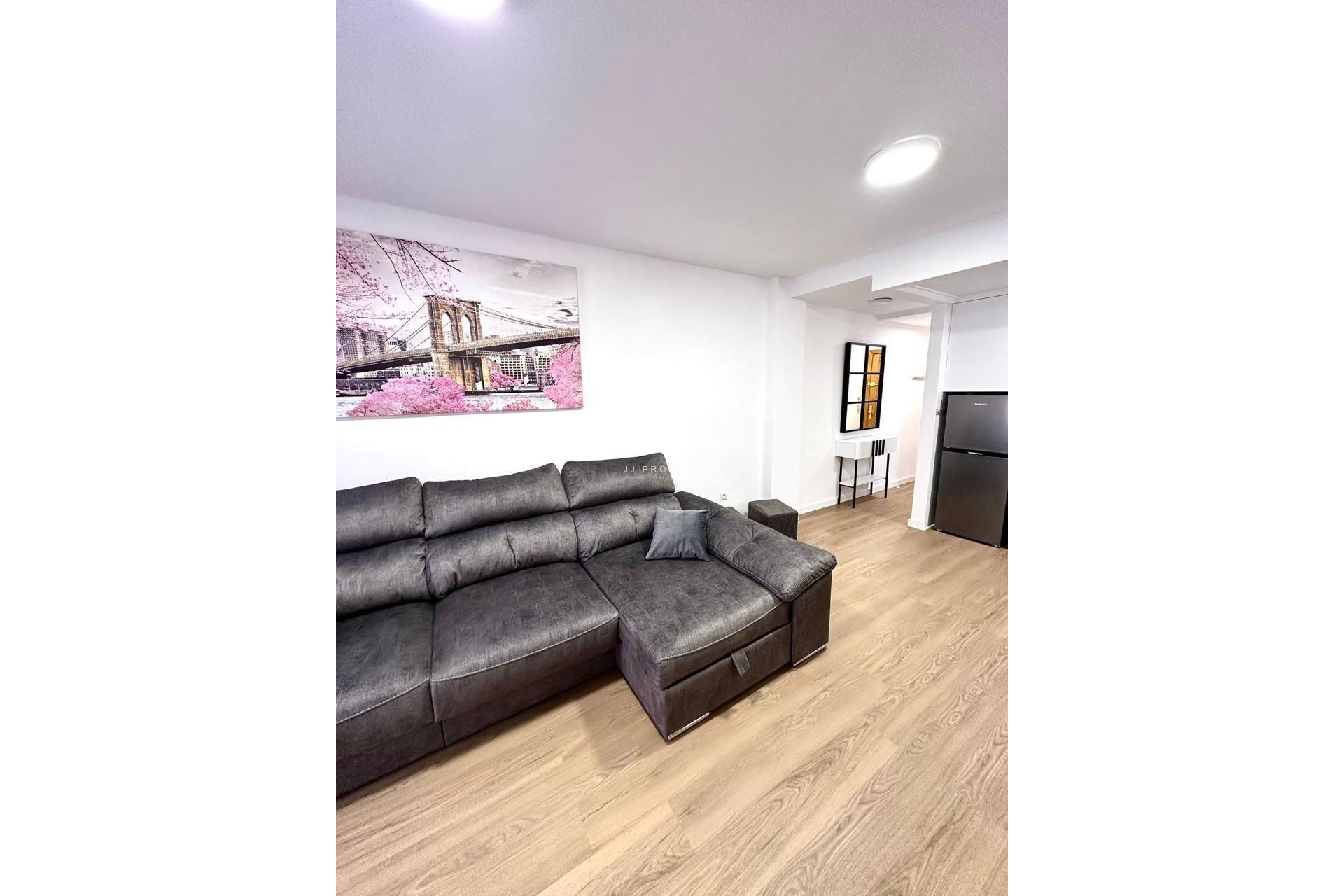 Tweedehands - Appartement / flat -
Torrevieja - Playa del Cura