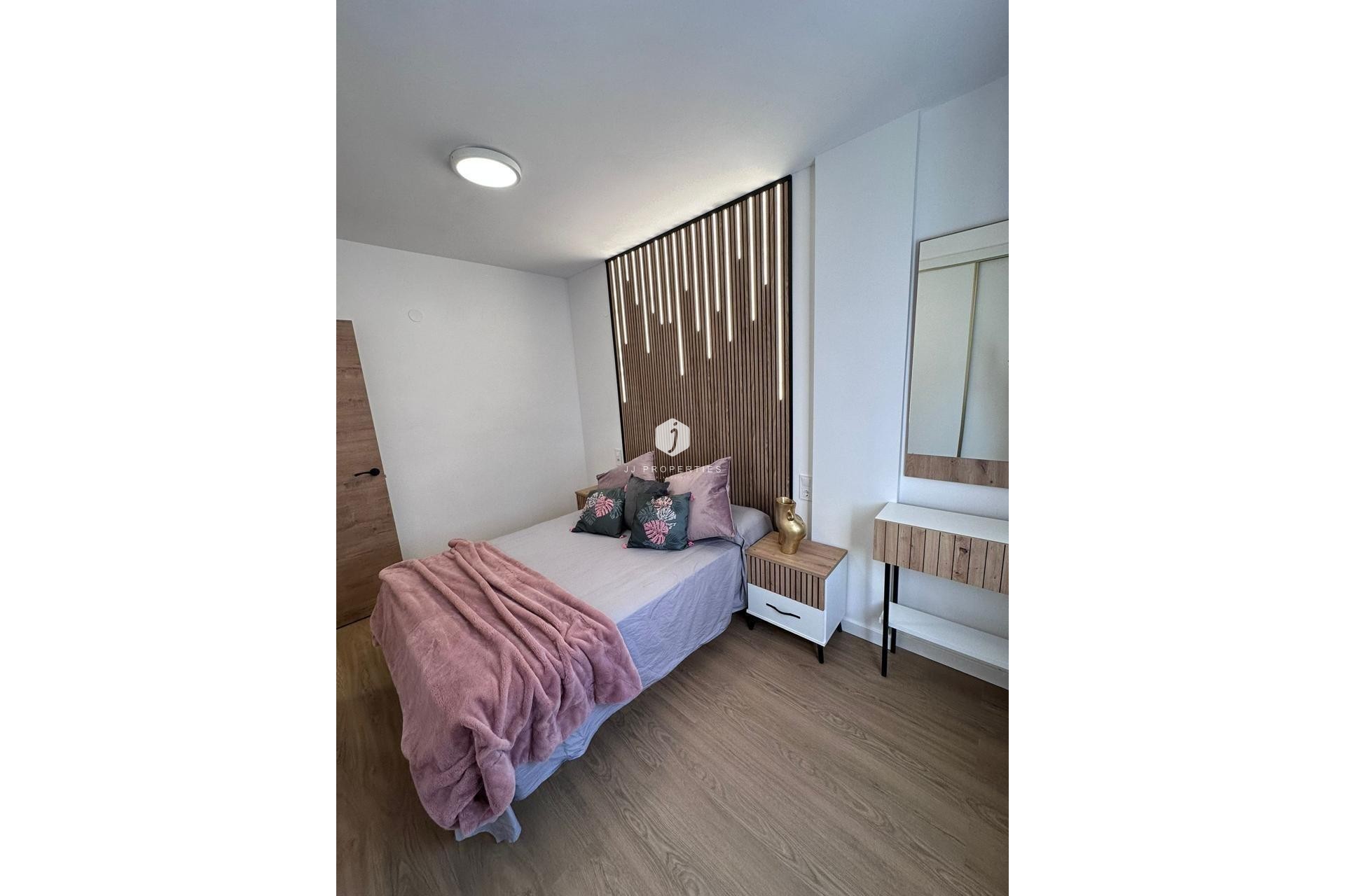 Tweedehands - Appartement / flat -
Torrevieja - Playa del Cura