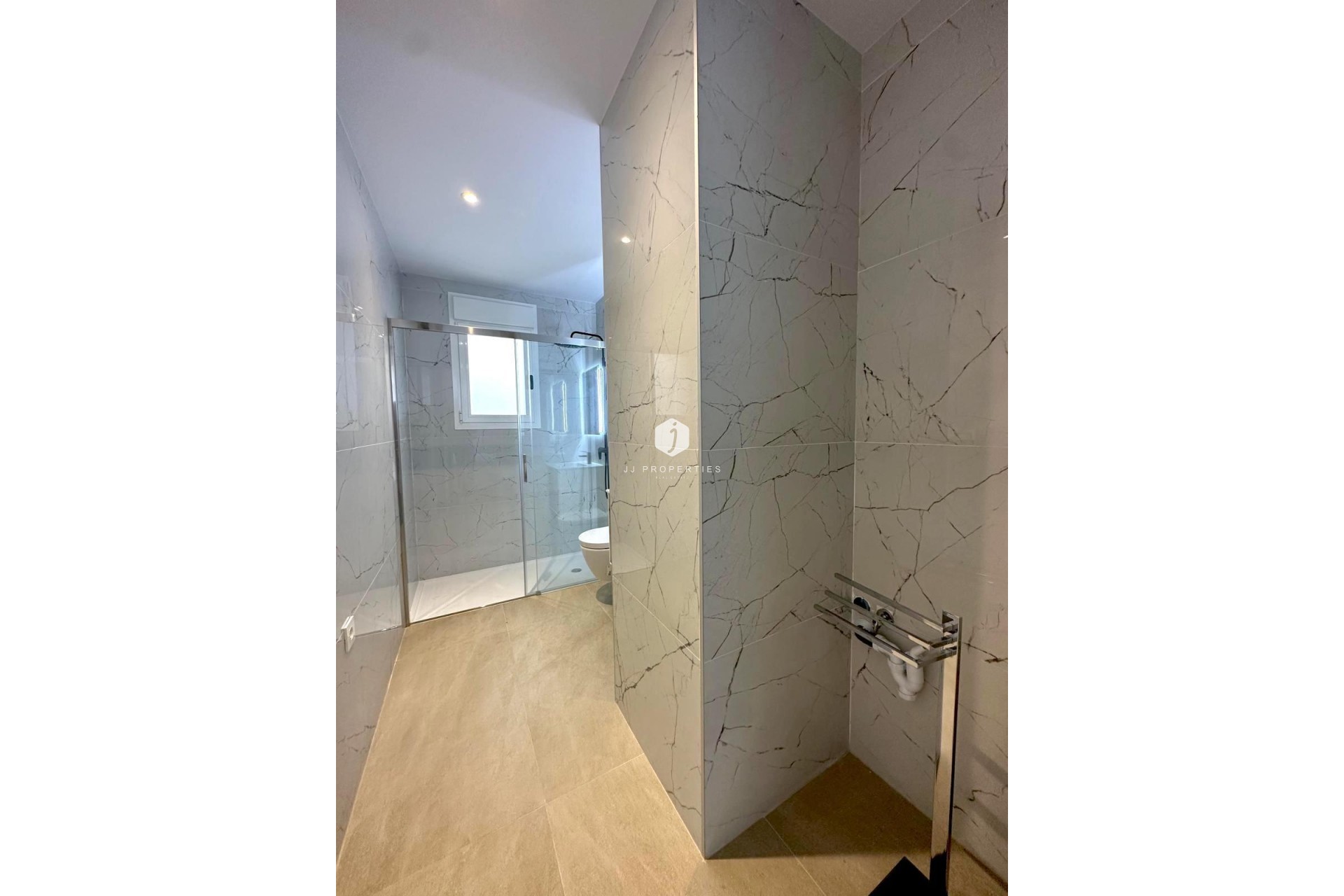 Tweedehands - Appartement / flat -
Torrevieja - Playa del Cura