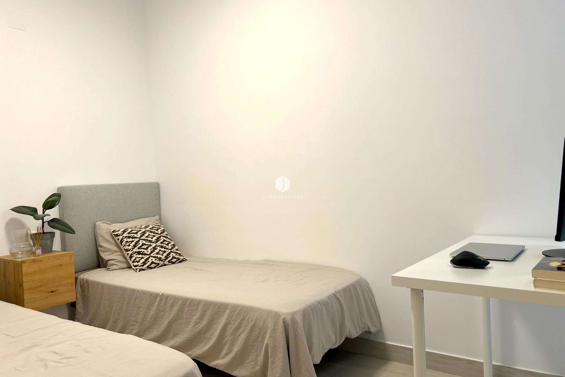 Tweedehands - Appartement / flat -
Torrevieja - Playa del Cura