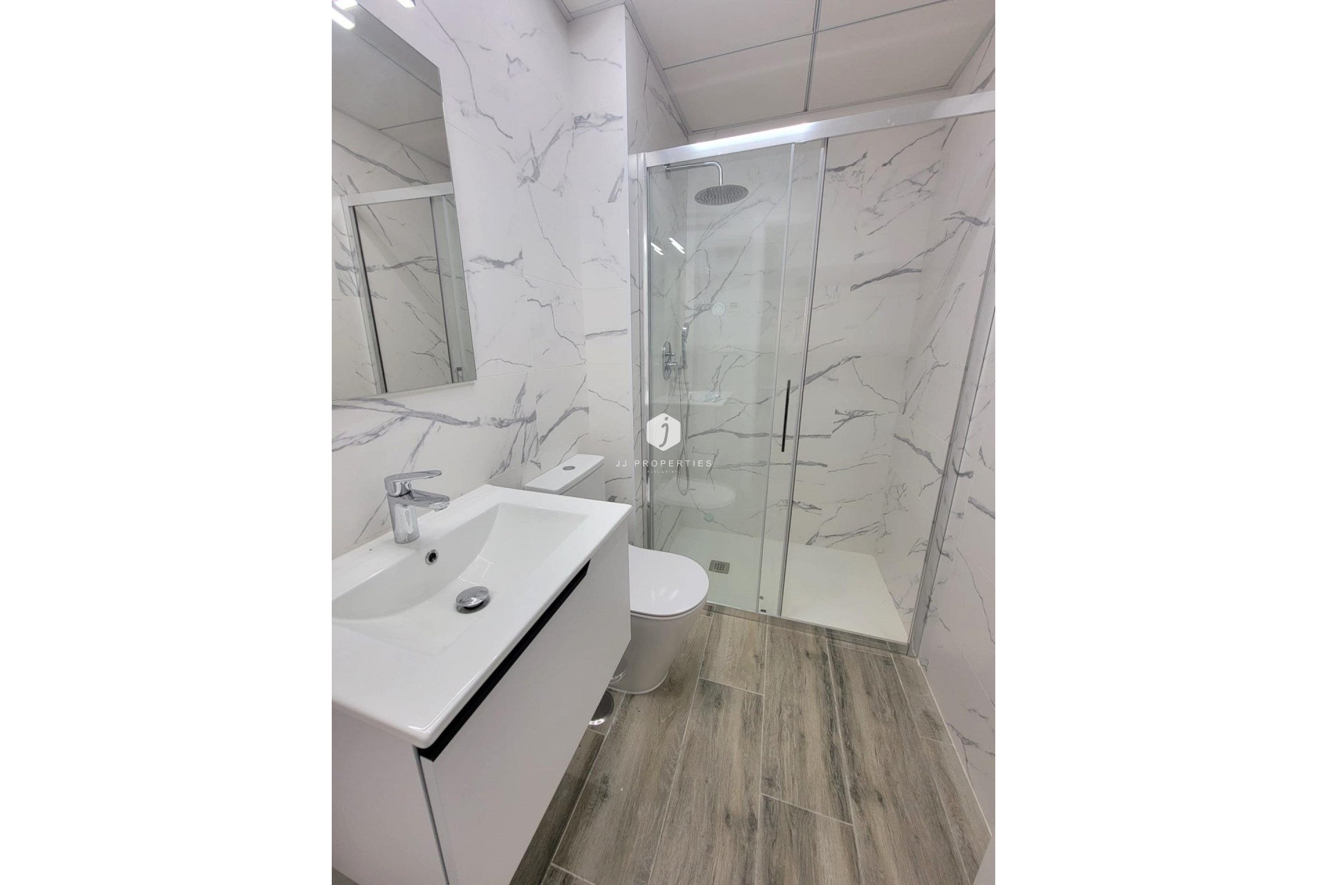 Tweedehands - Appartement / flat -
Torrevieja - Playa del Cura