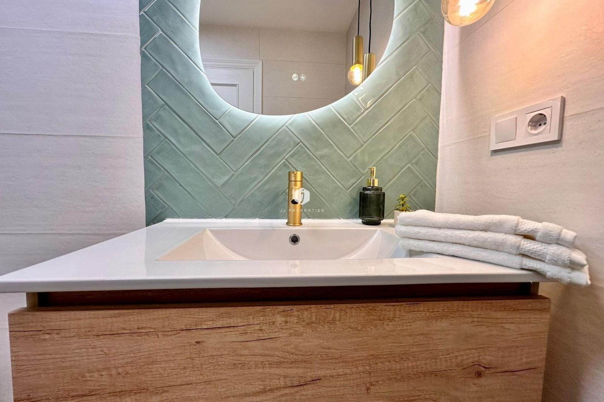 Tweedehands - Appartement / flat -
Torrevieja - Playa del Cura